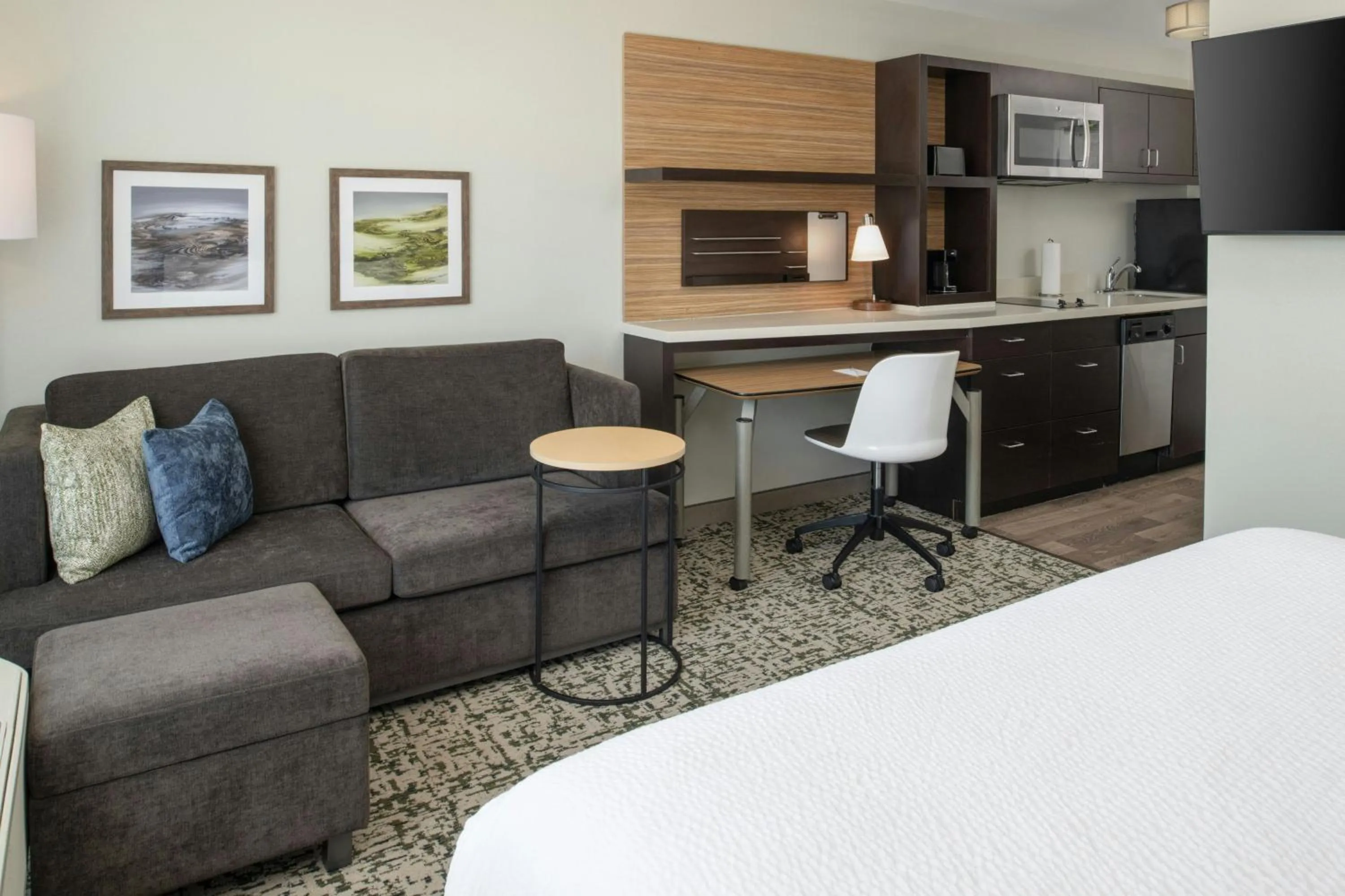 Photo of the whole room in TownePlace Suites by Marriott Slidell