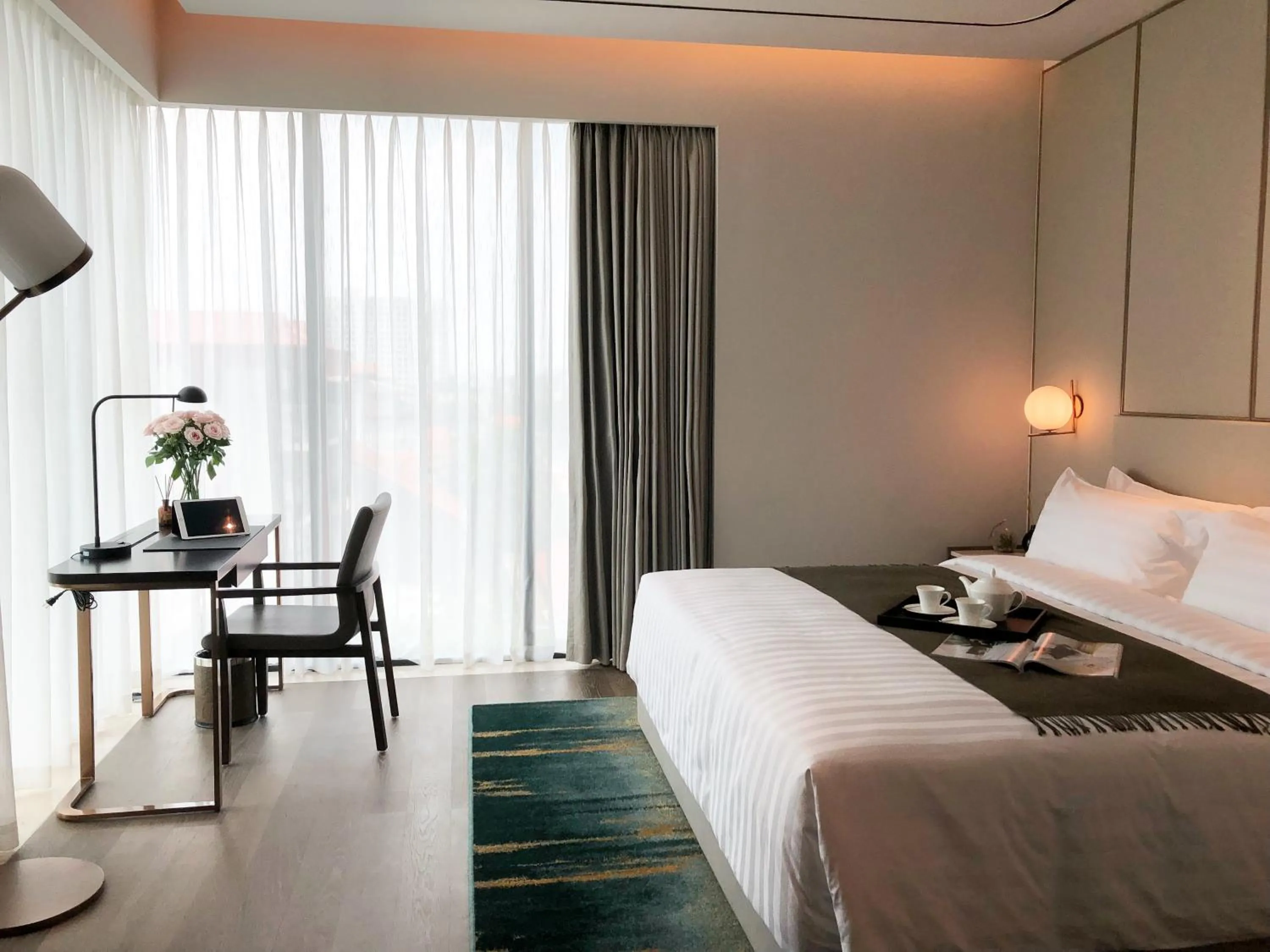 Bedroom, Bed in Fraser Suites Hanoi