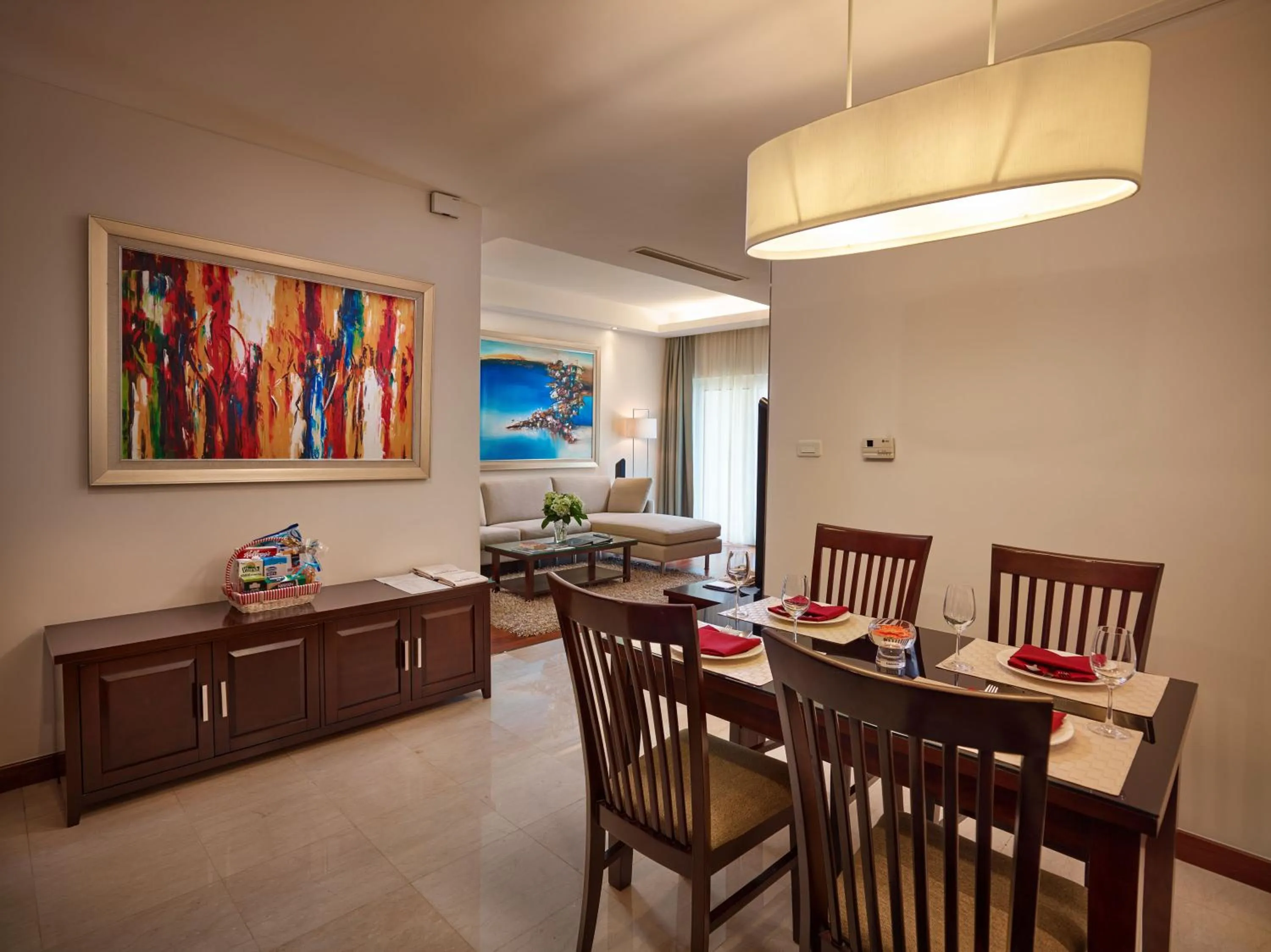Dining area in Fraser Suites Hanoi