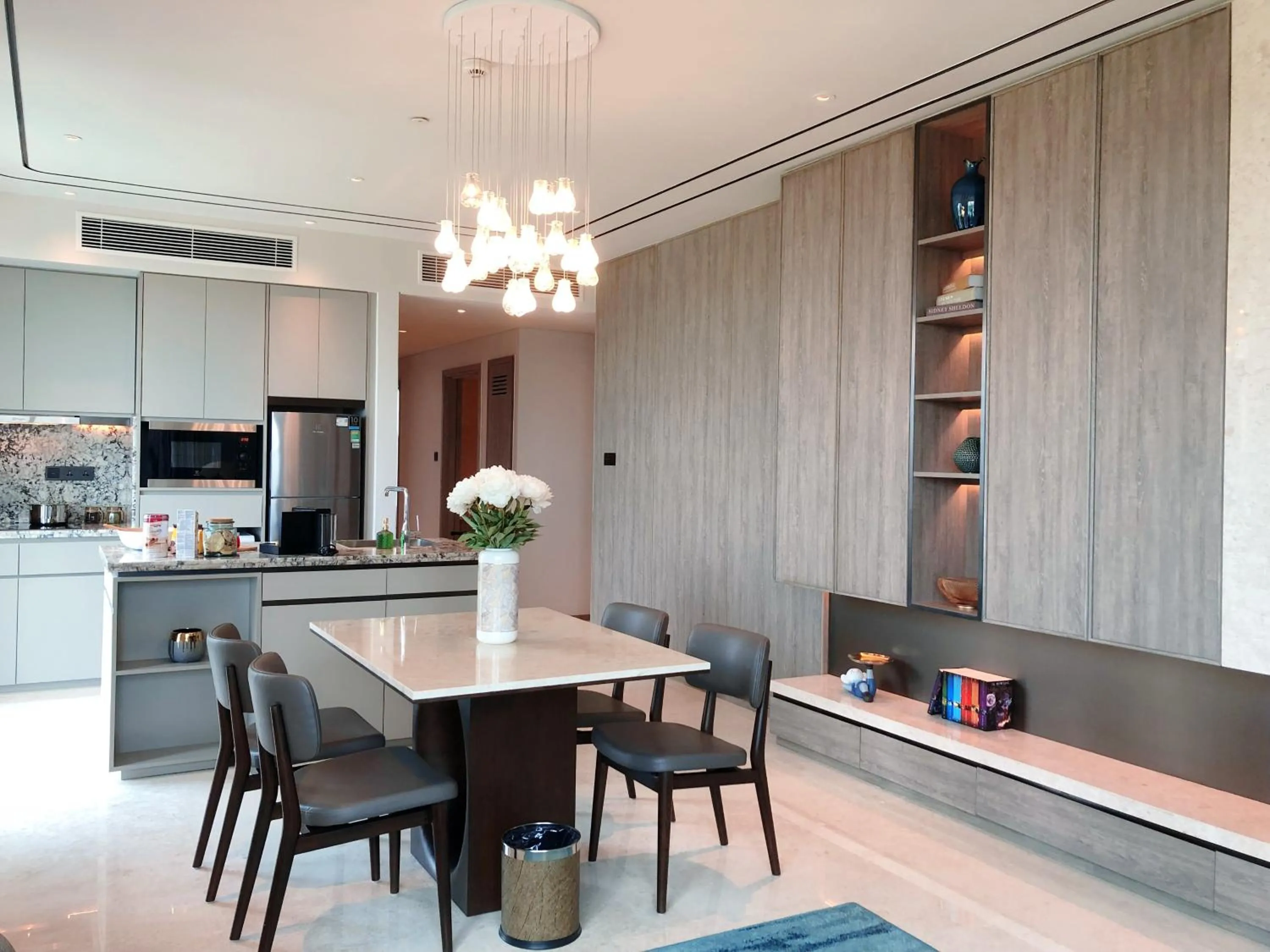 Dining area in Fraser Suites Hanoi