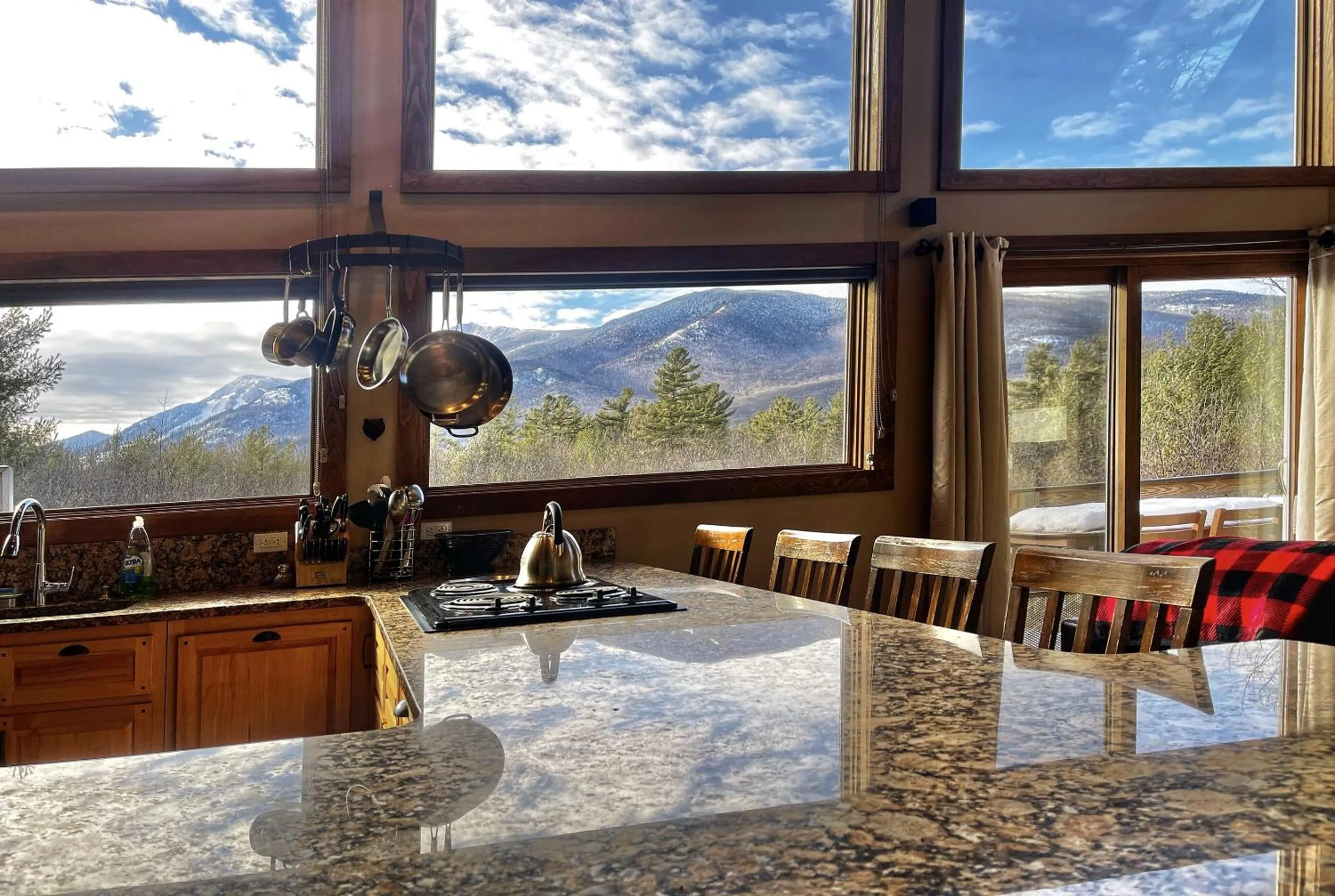 Mountain view in Lookout Mountain Chalet