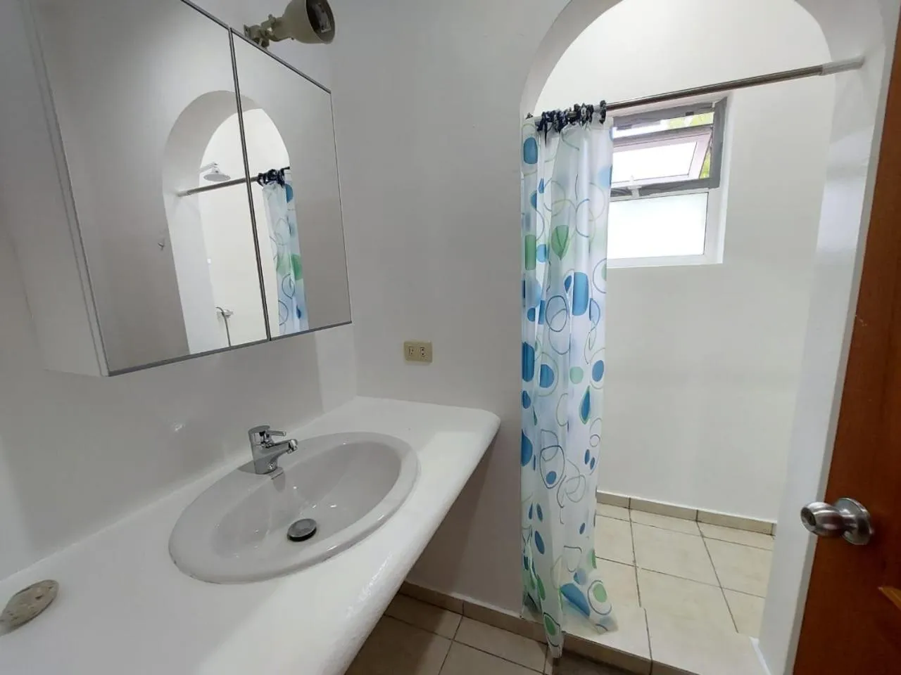 Bathroom in Tamarindo