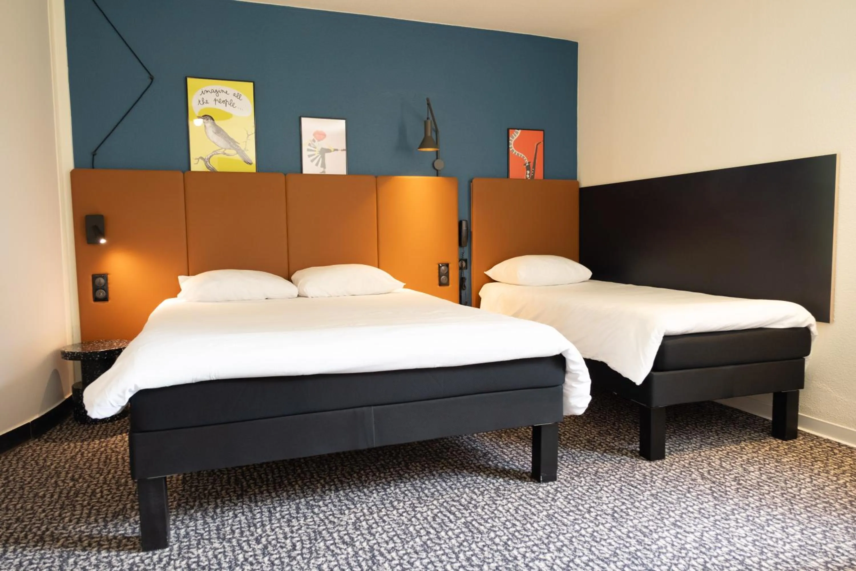 TV and multimedia, Bed in Ibis Avranches Baie du Mont-Saint-Michel