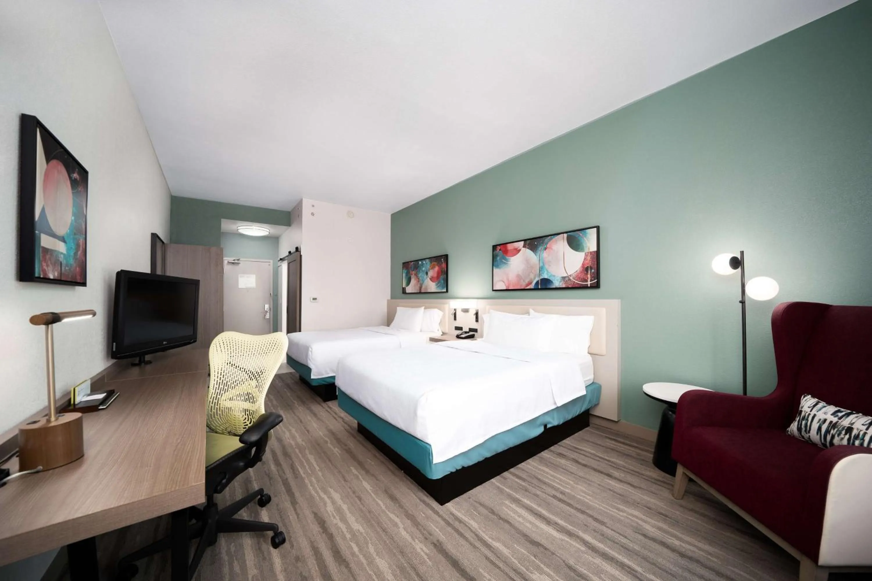 Bed in Hilton Garden Inn Houston/Clear Lake NASA