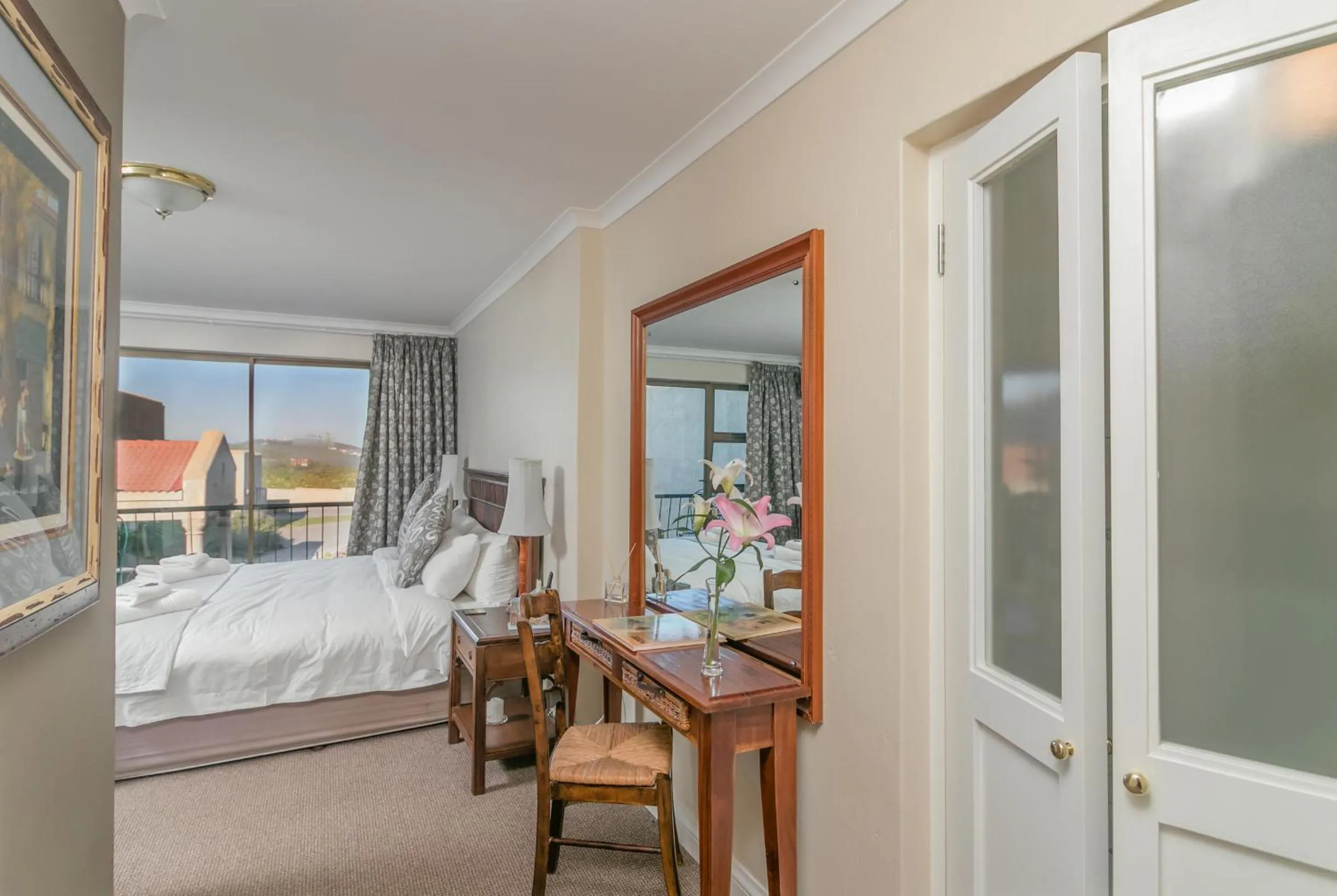 Bedroom, Bed in Villa Castollini