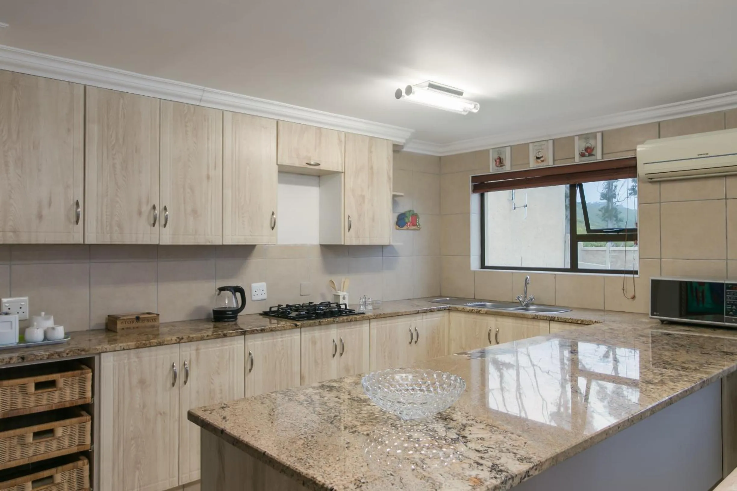 Kitchen or kitchenette in Villa Castollini