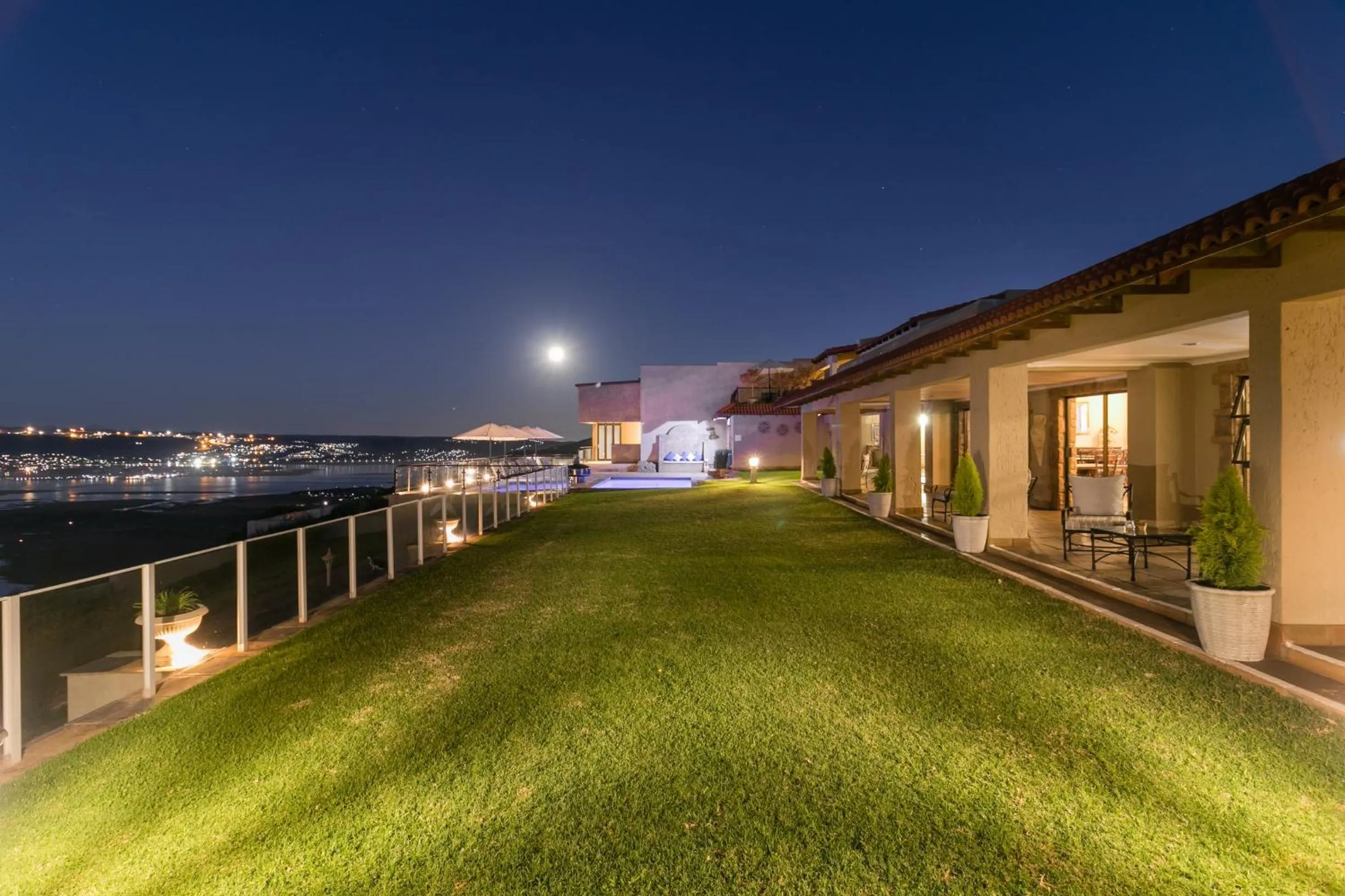 Night in Villa Castollini