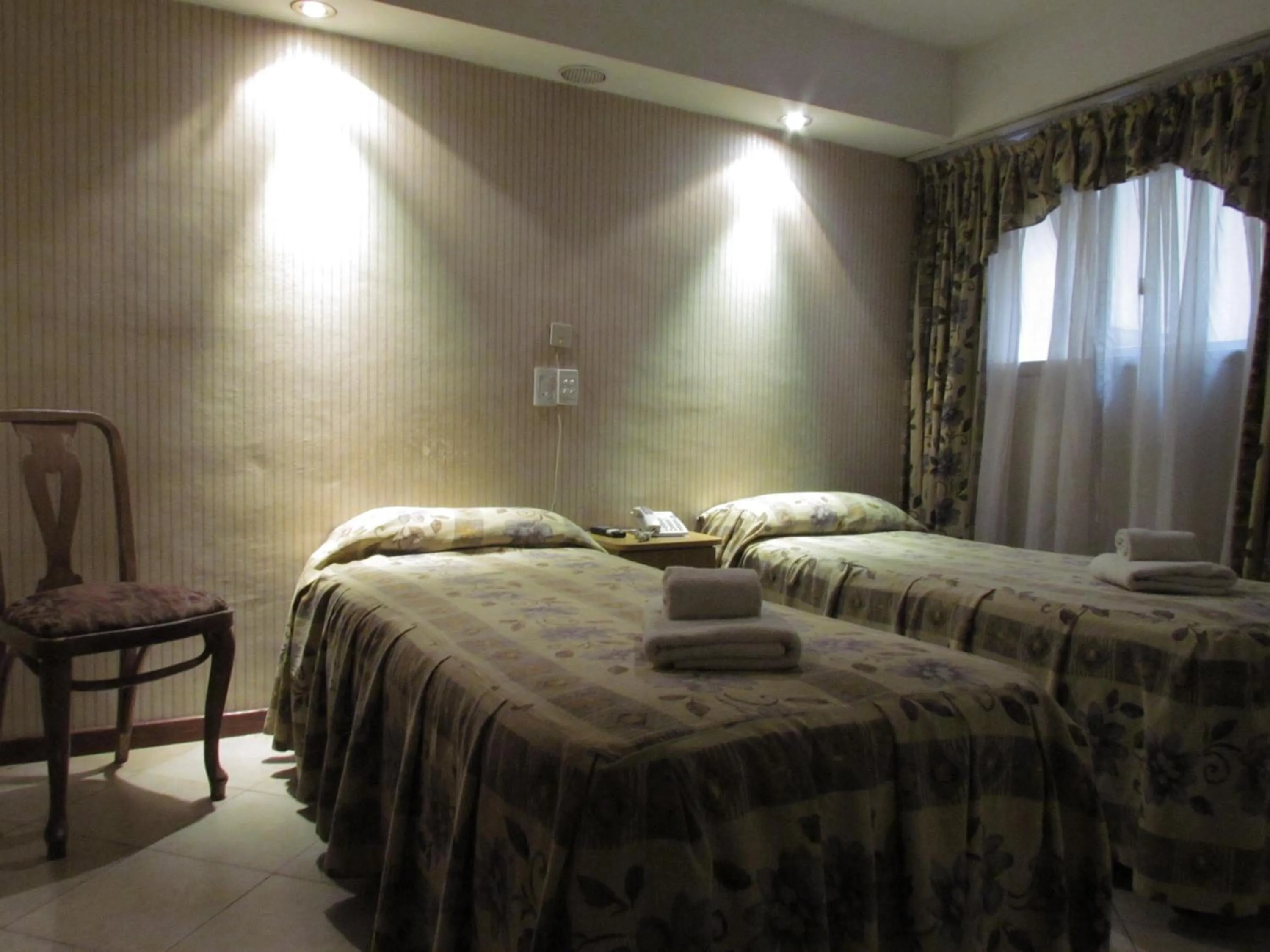 Bedroom, Bed in San Remo Grand Hotel