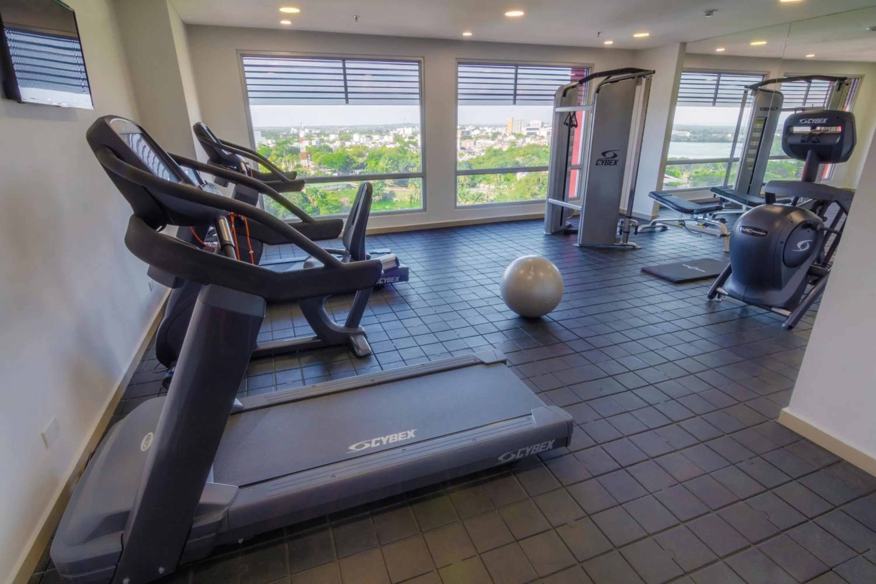 Fitness centre/facilities in Park Inn by Radisson Barrancabermeja