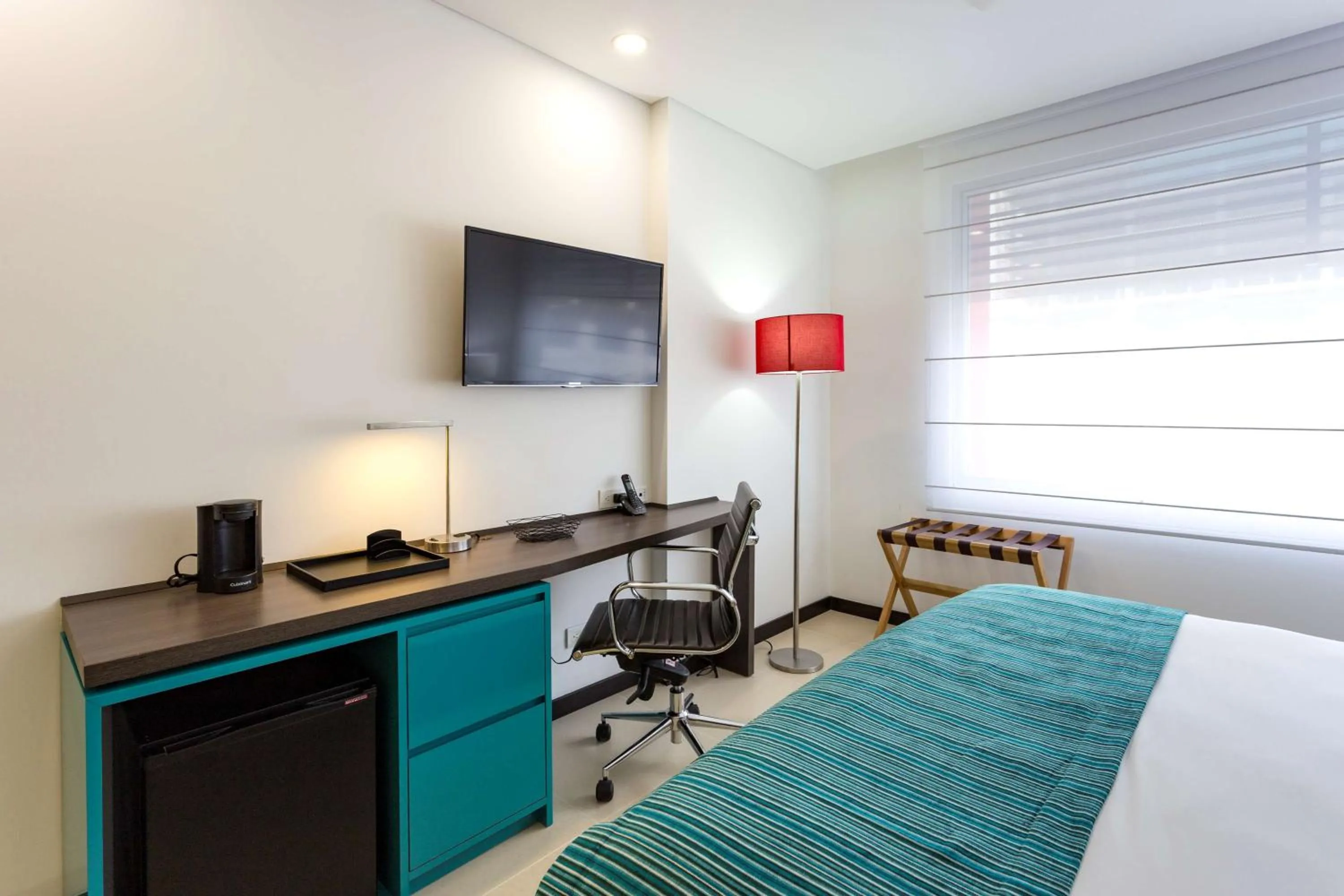 Photo of the whole room, Bed in Park Inn by Radisson Barrancabermeja