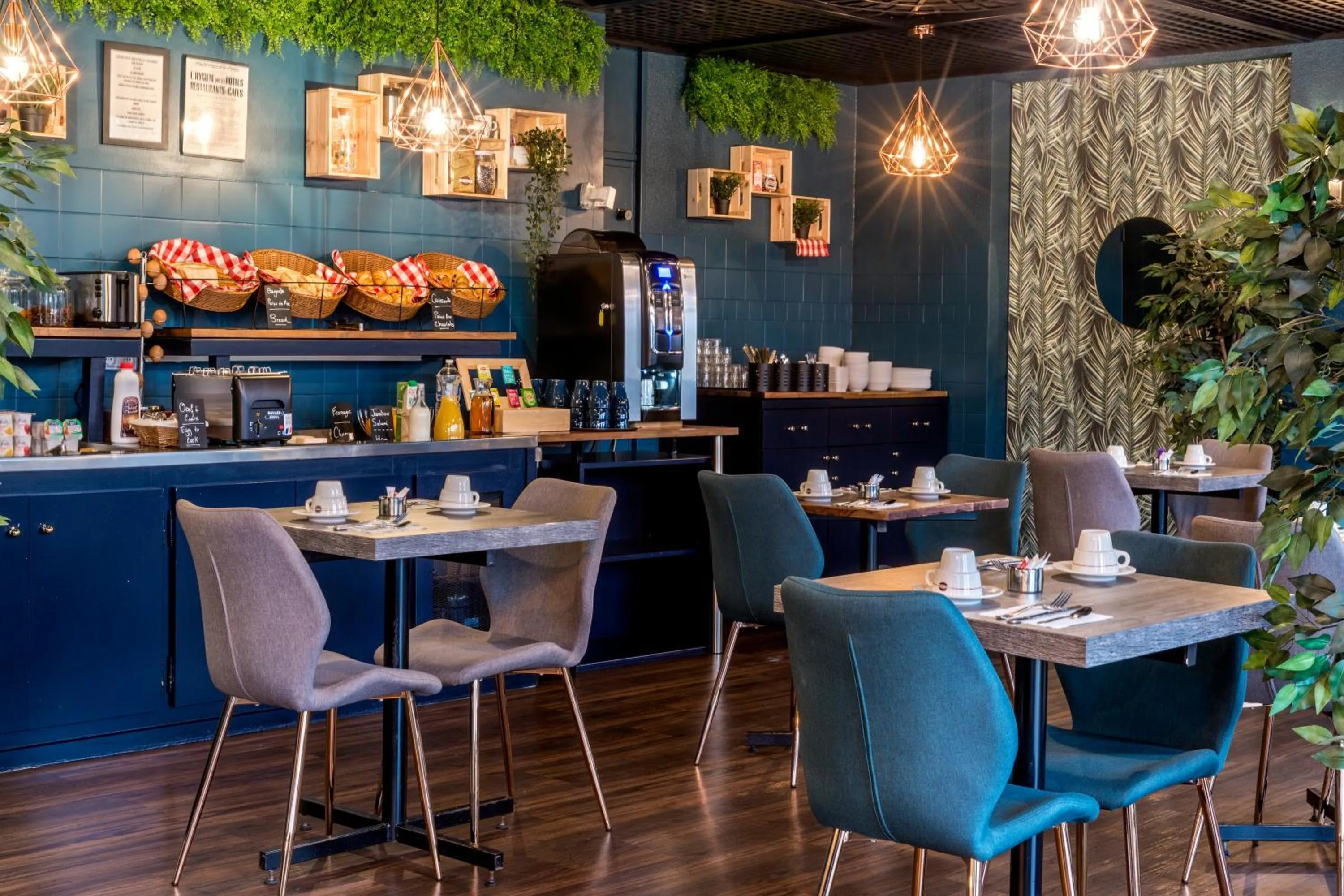 Sure Hotel by Best Western Calais Coquelles Tunnel s/ Manche