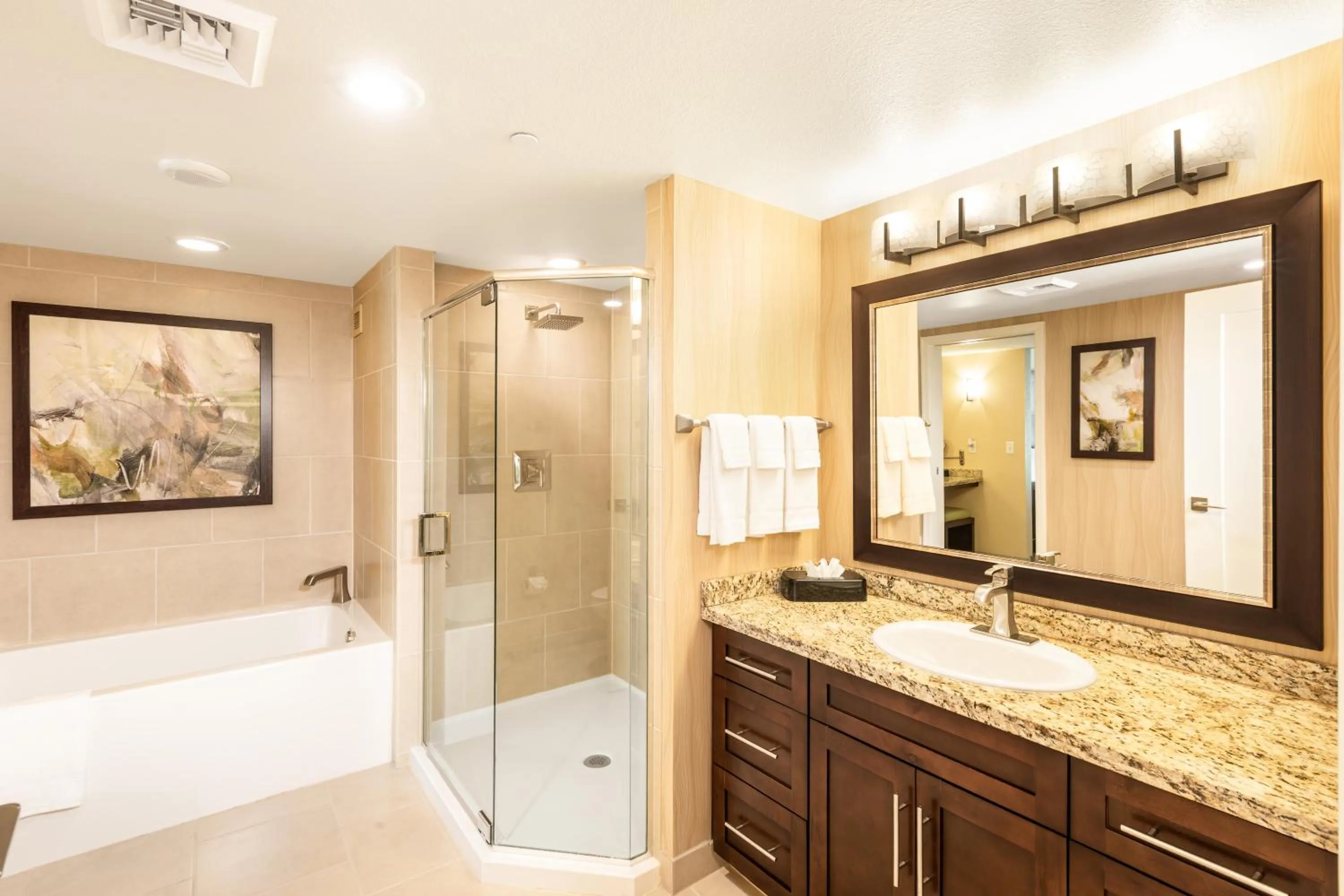 Shower in The Berkley, Las Vegas