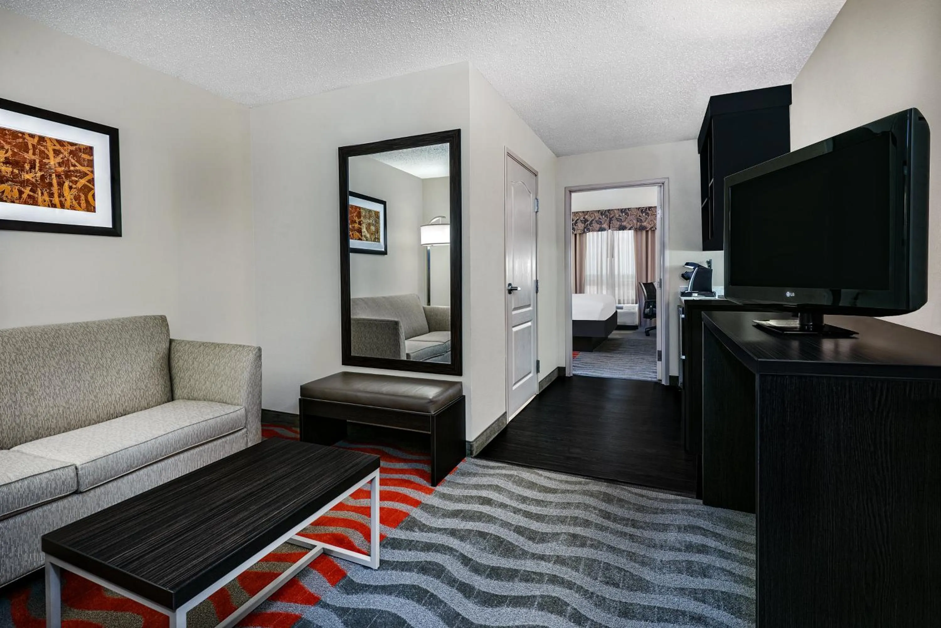 Photo of the whole room, Bed in Holiday Inn & Suites College Station-Aggieland by IHG