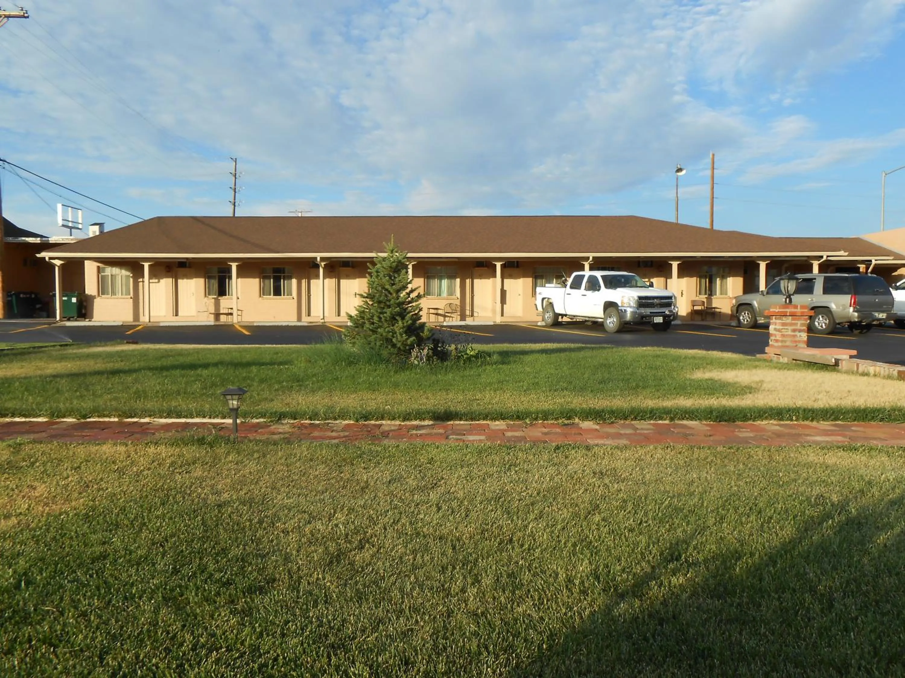 Garden in Sands Motel