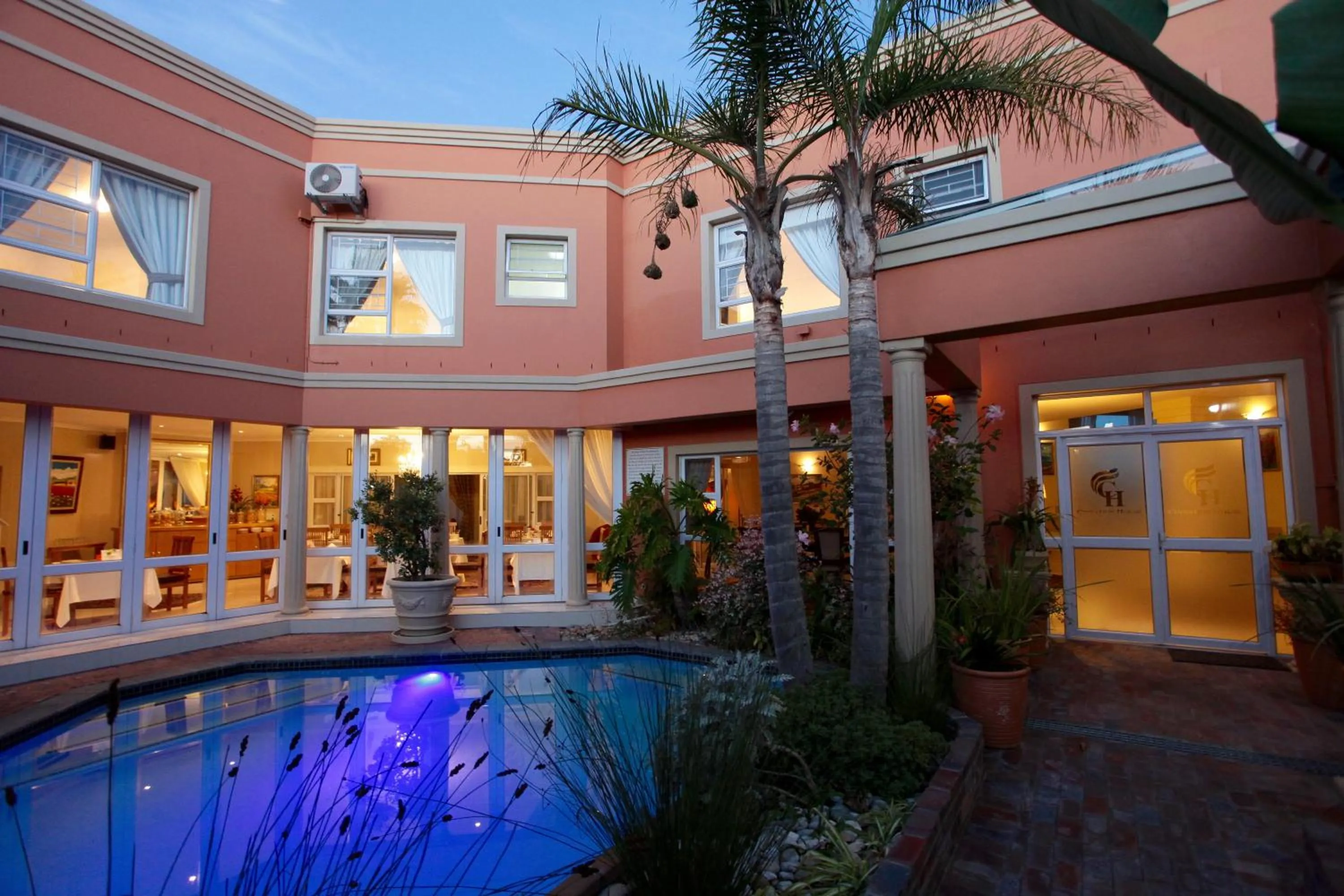 Garden in Cinnamon House Bed & Breakfast