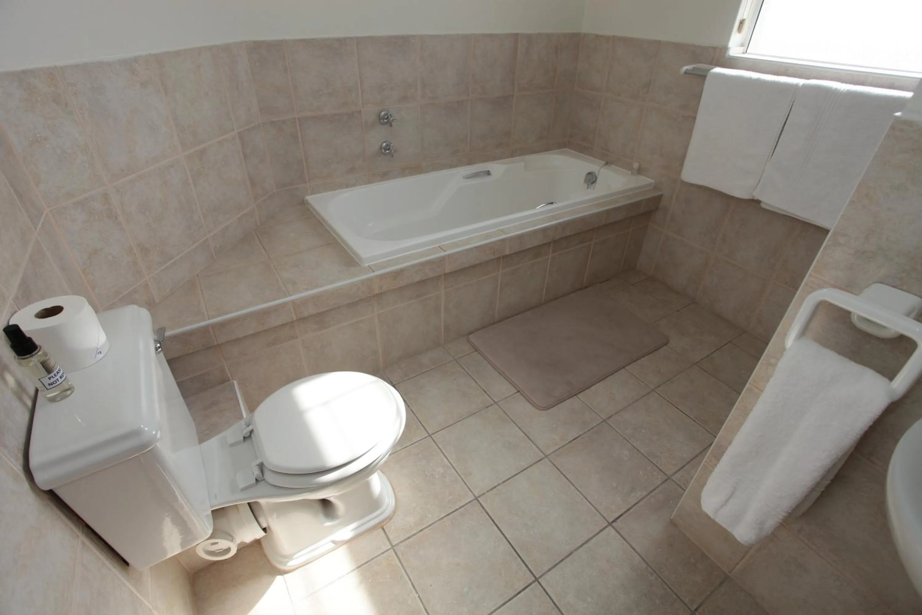 Bathroom in Cinnamon House Bed & Breakfast