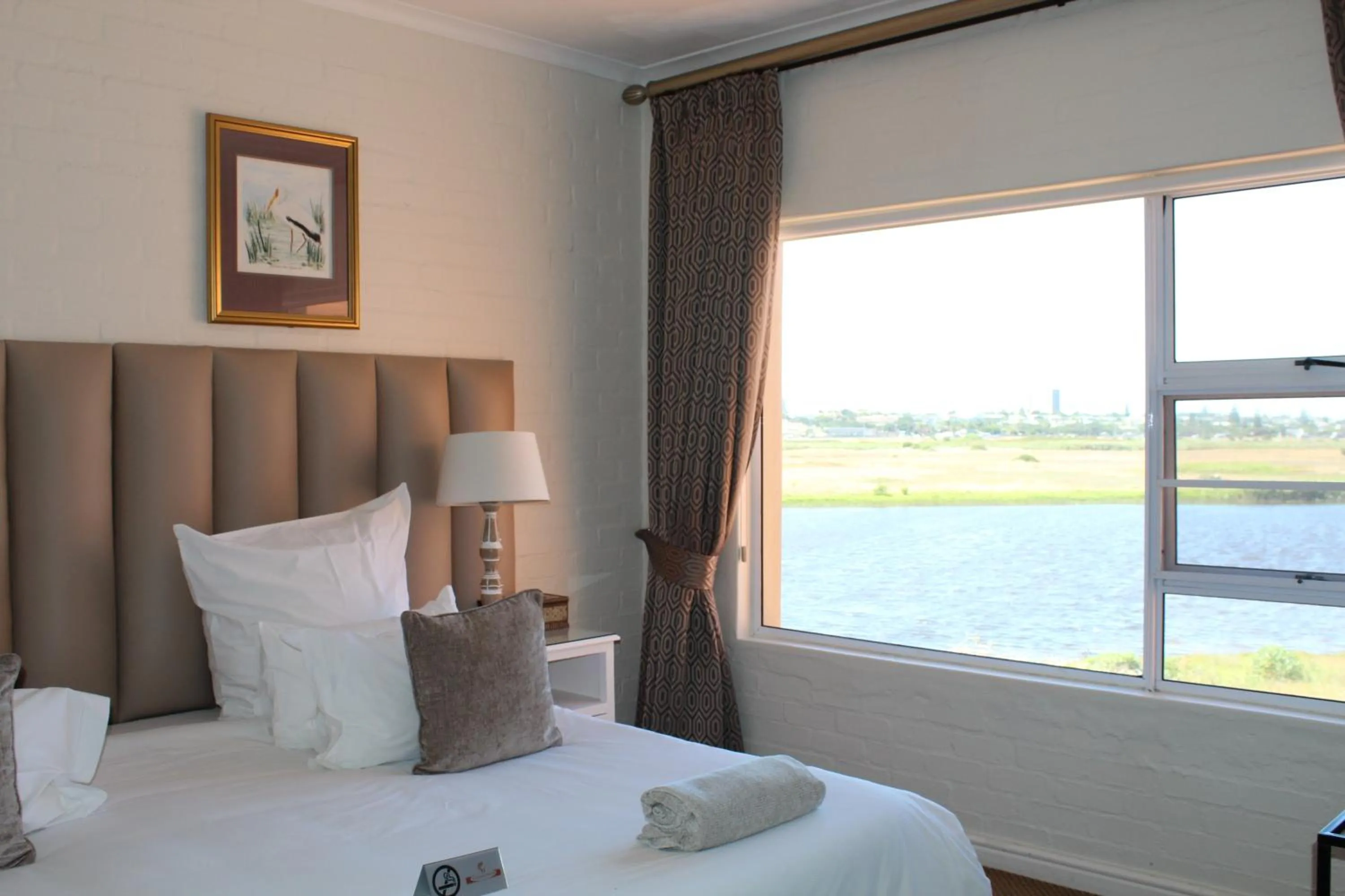 Bedroom, Bed in Cinnamon House Bed & Breakfast