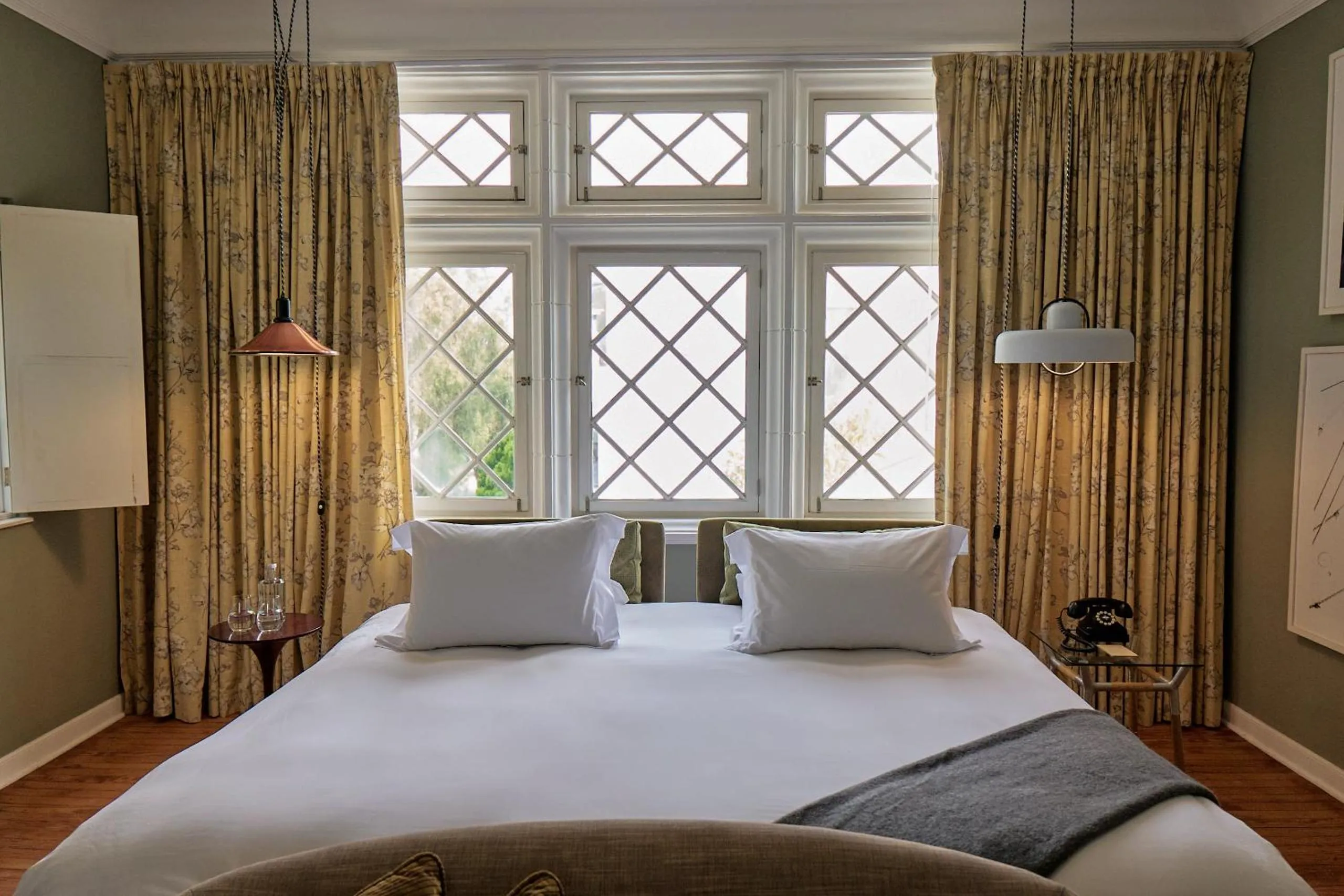 Bed in Atemporal by Andean