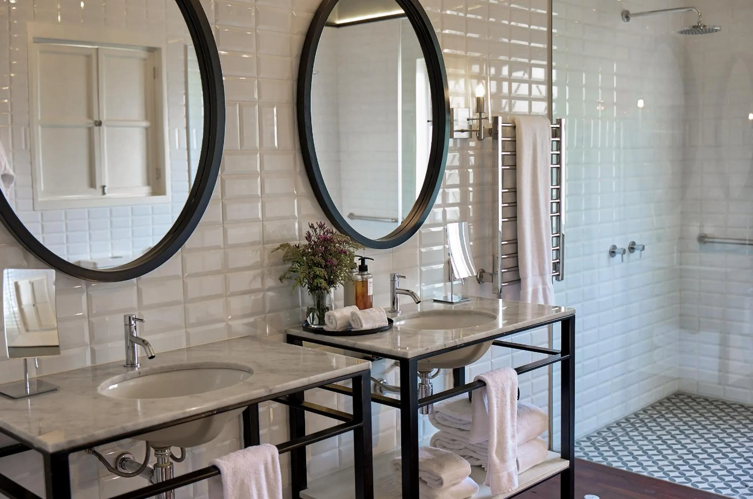 Bathroom in Atemporal by Andean