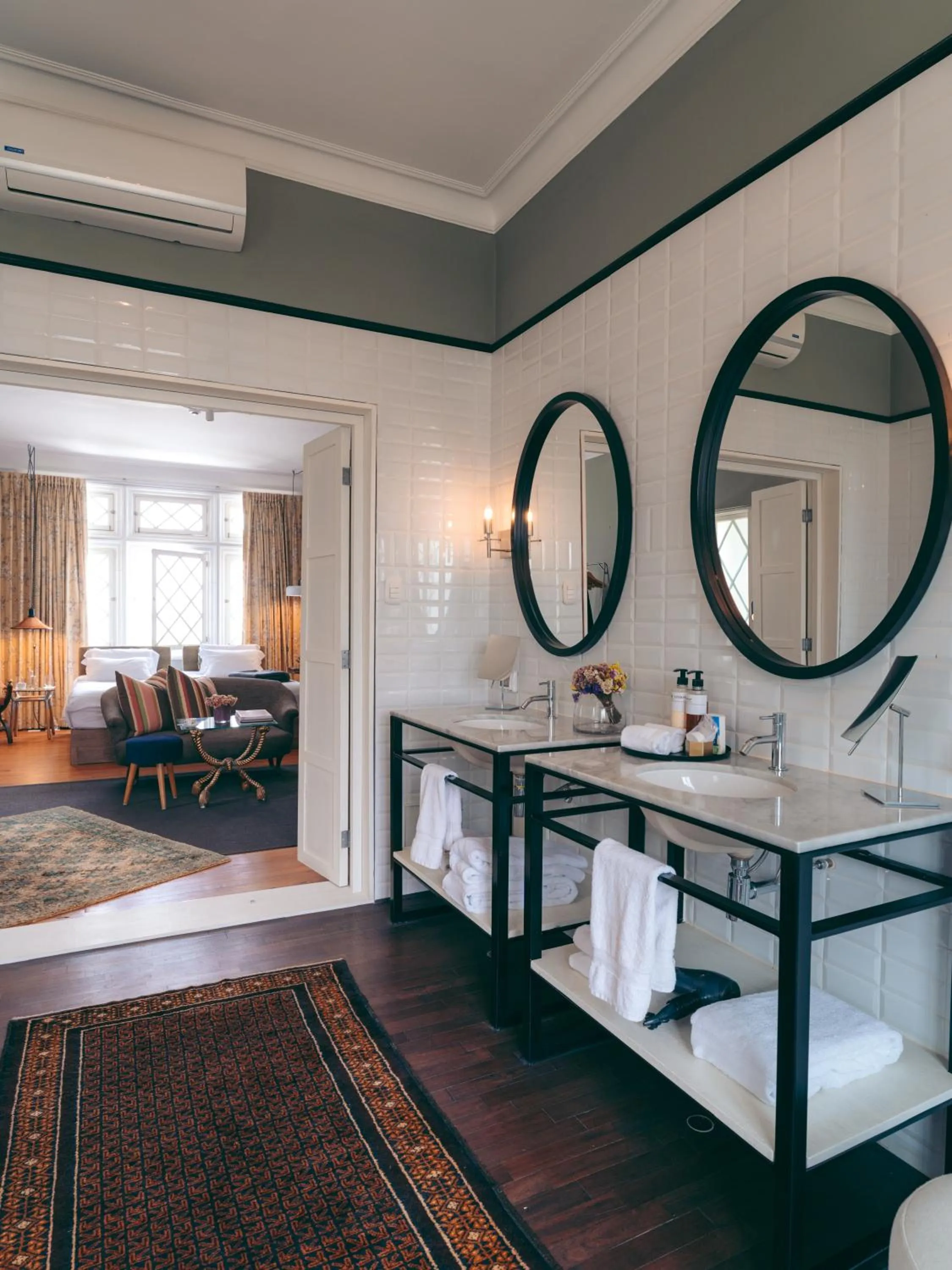 Bathroom in Atemporal by Andean