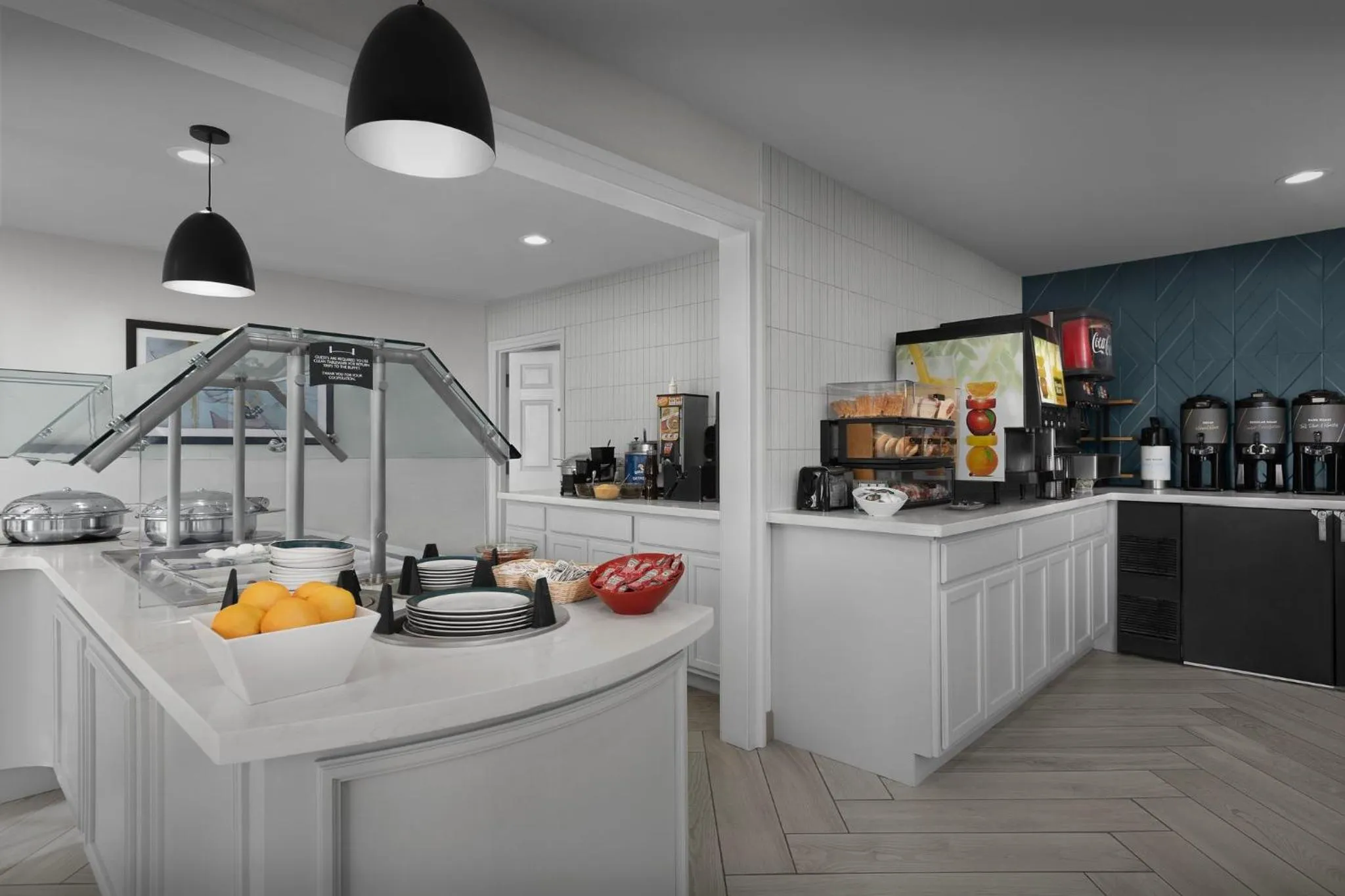 Restaurant/places to eat in Staybridge Suites Raleigh-Durham Airport-Morrisville by IHG