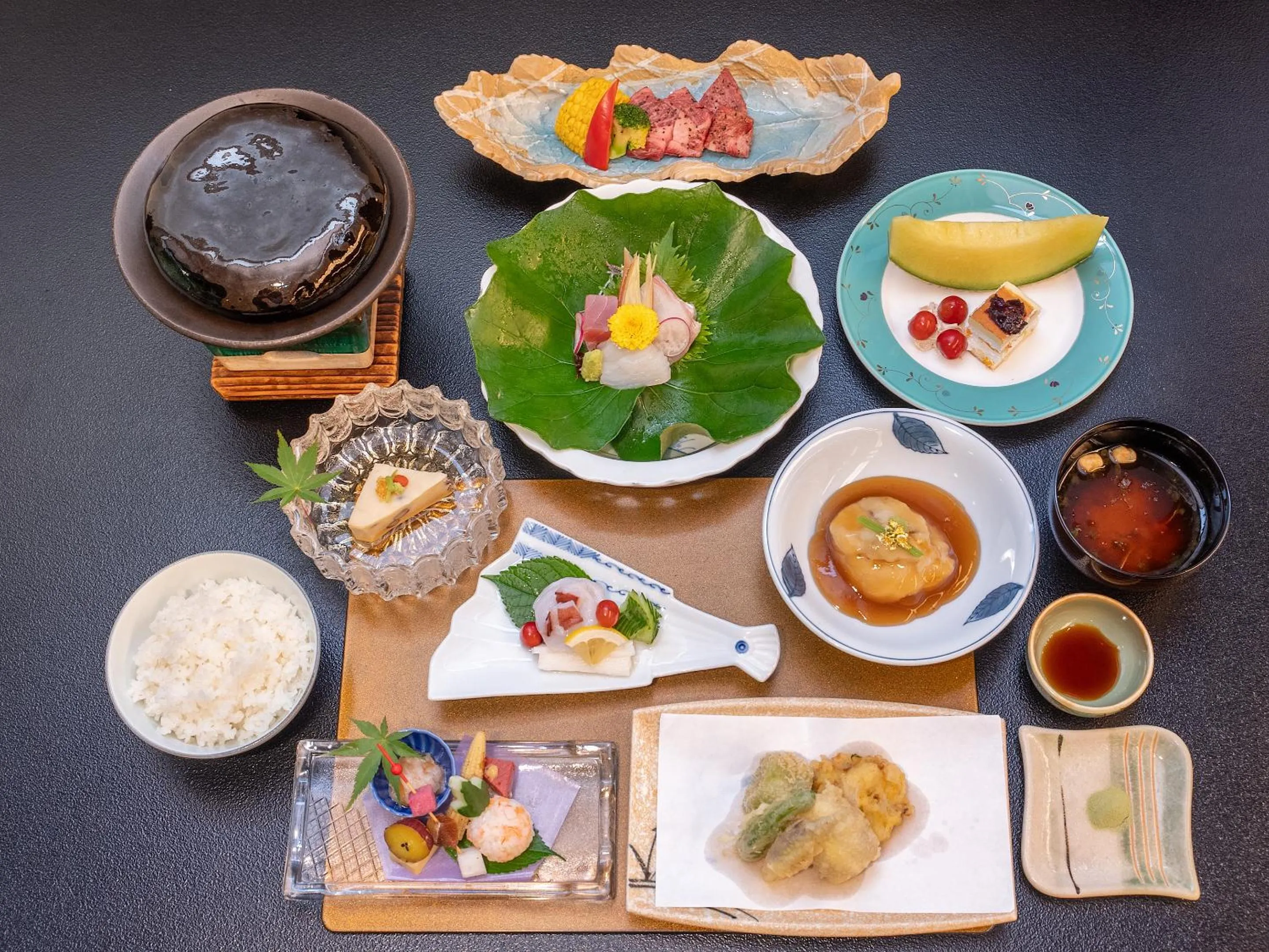 Food and drinks in LiVEMAX RESORT Okudogo