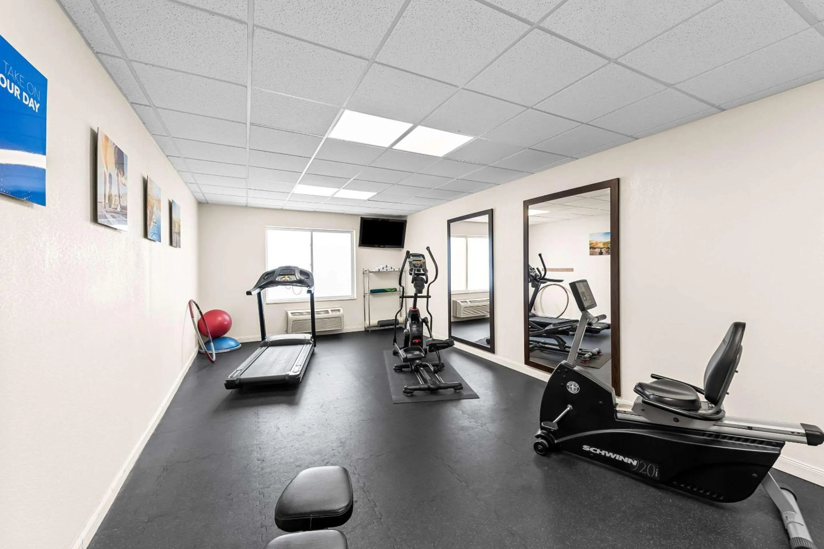 Fitness centre/facilities in Comfort Inn & Suites Heath - Newark South