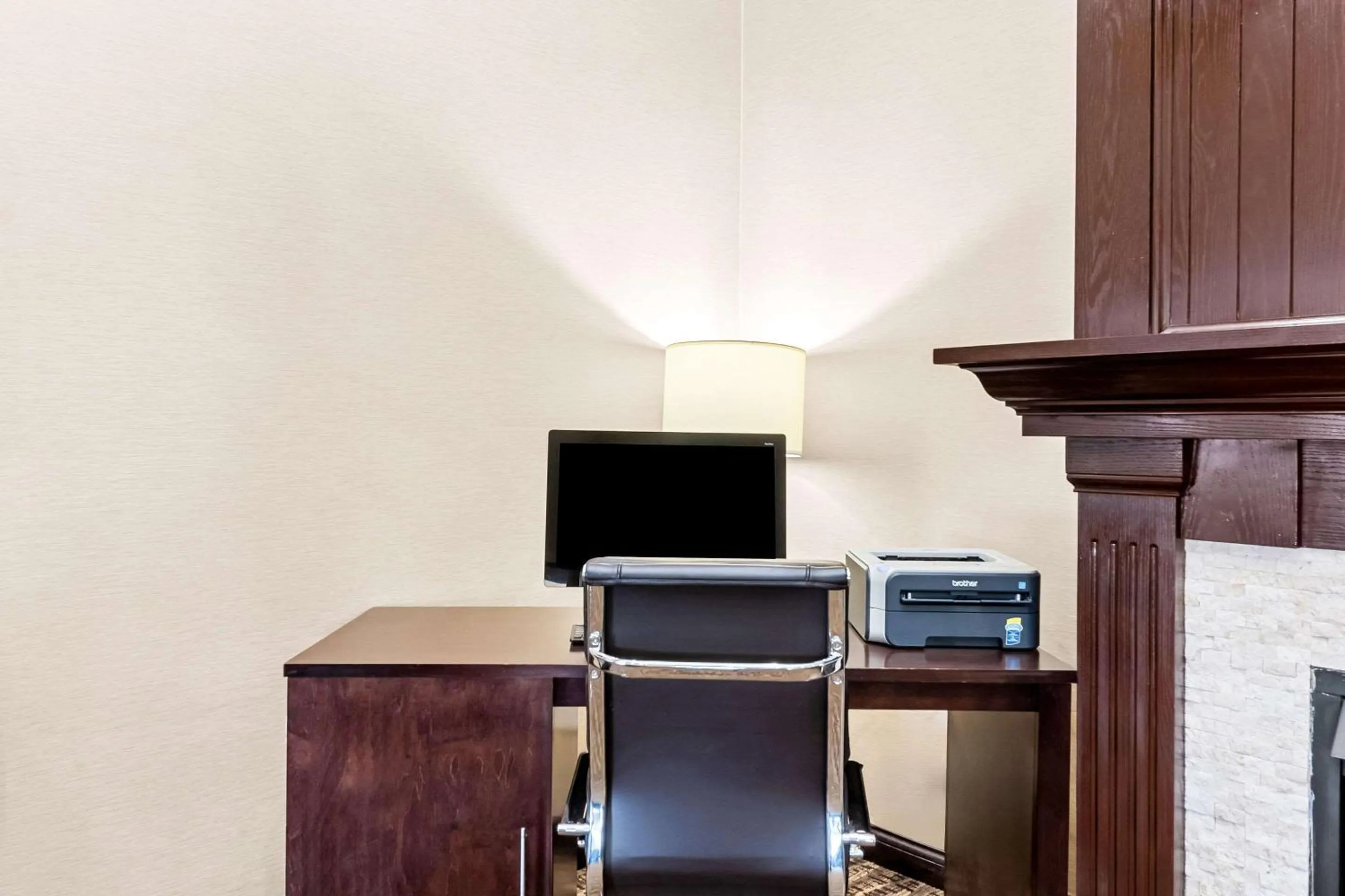 Business facilities in Comfort Inn & Suites Heath - Newark South
