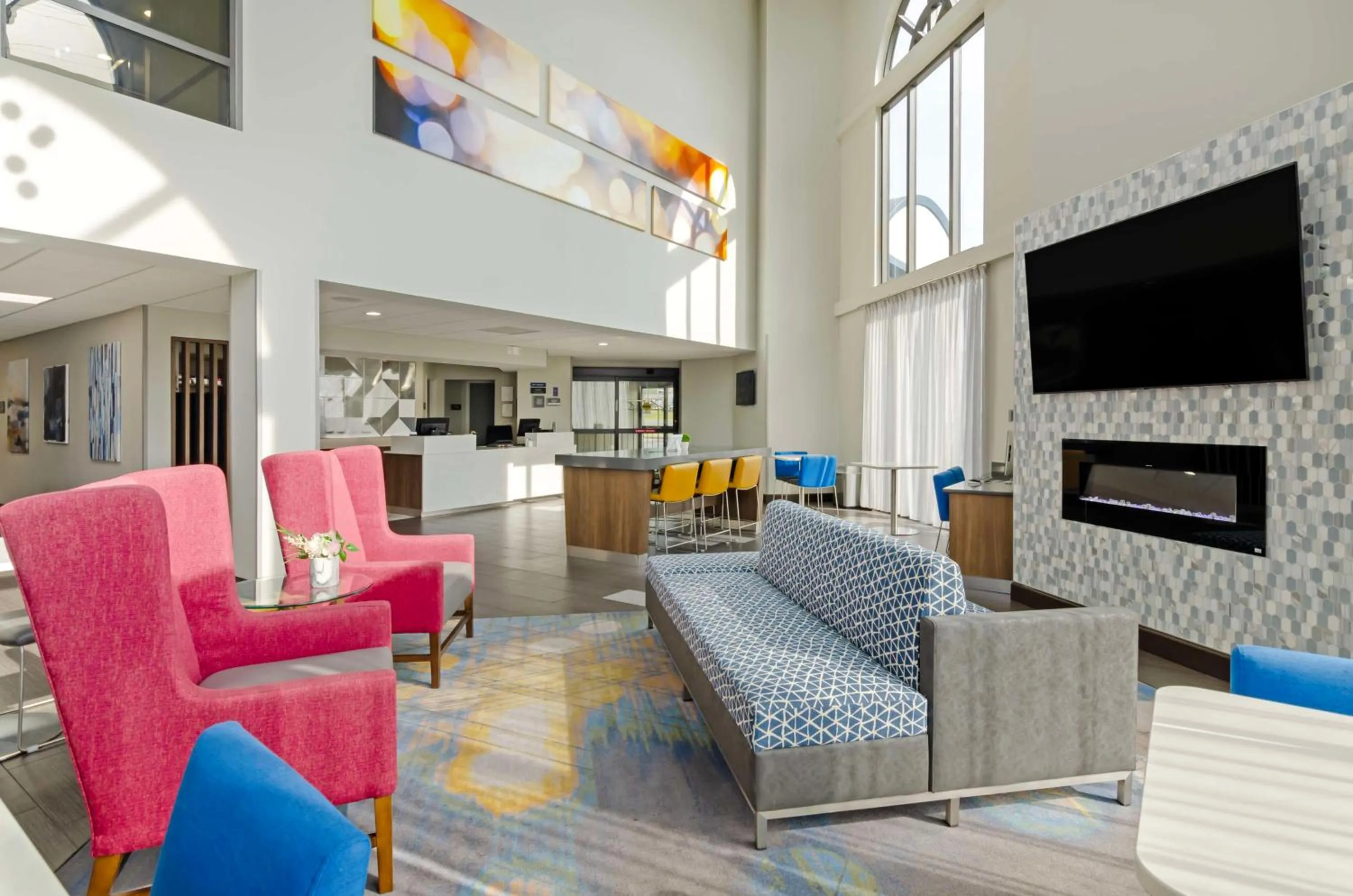 Lobby or reception in Best Western Plus Harrisonburg