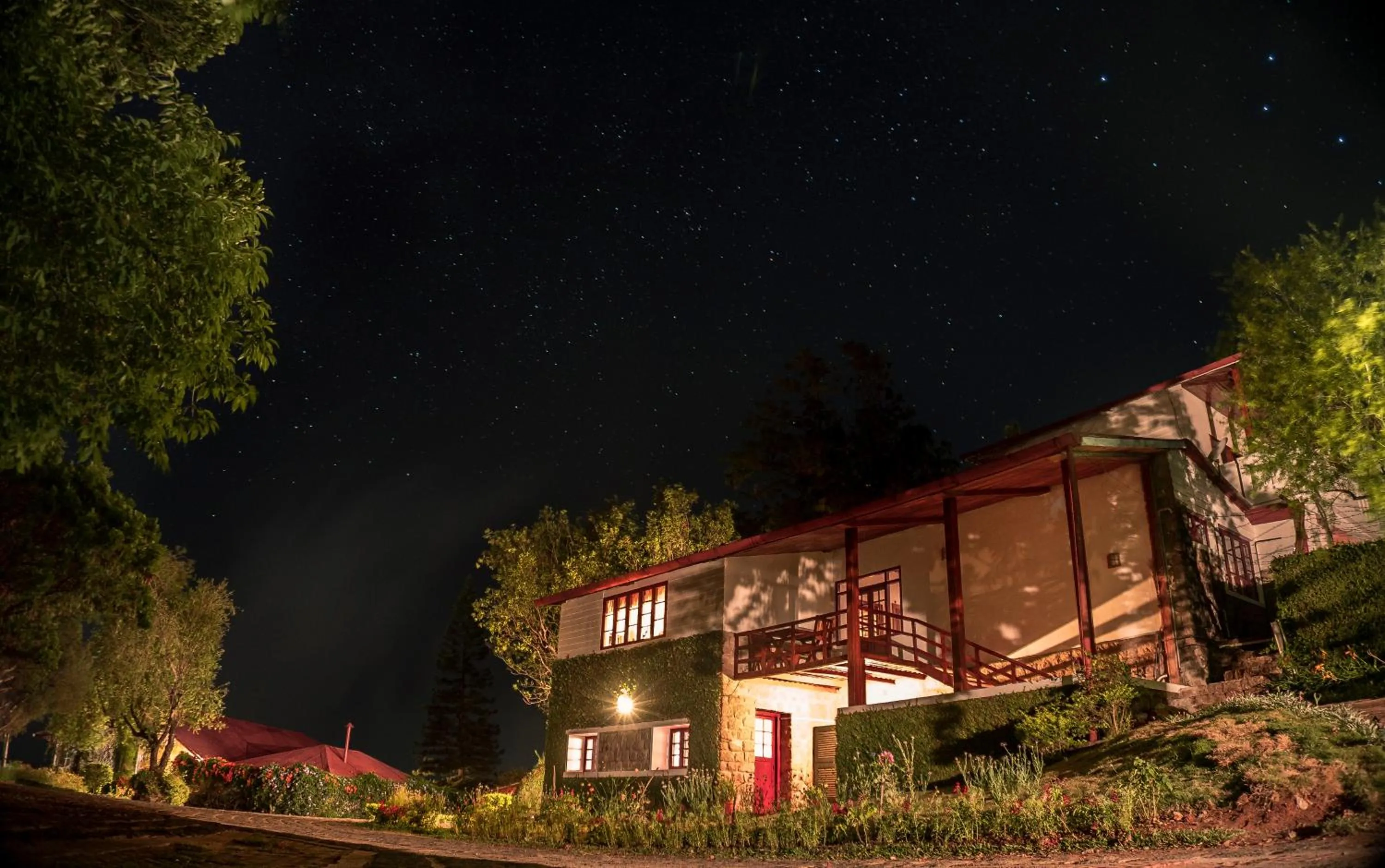 Property building in Windermere Estate