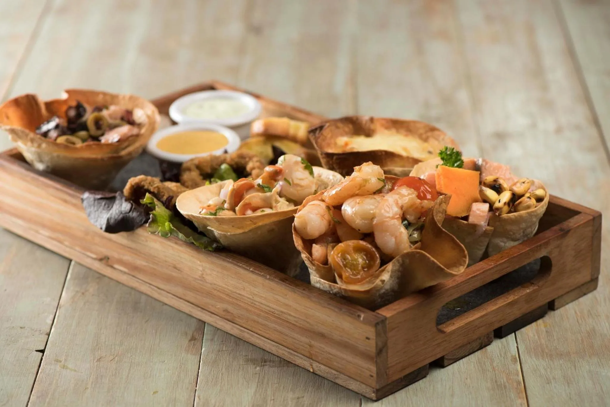 Restaurant/places to eat in Holiday Inn Santiago - Airport Terminal by IHG