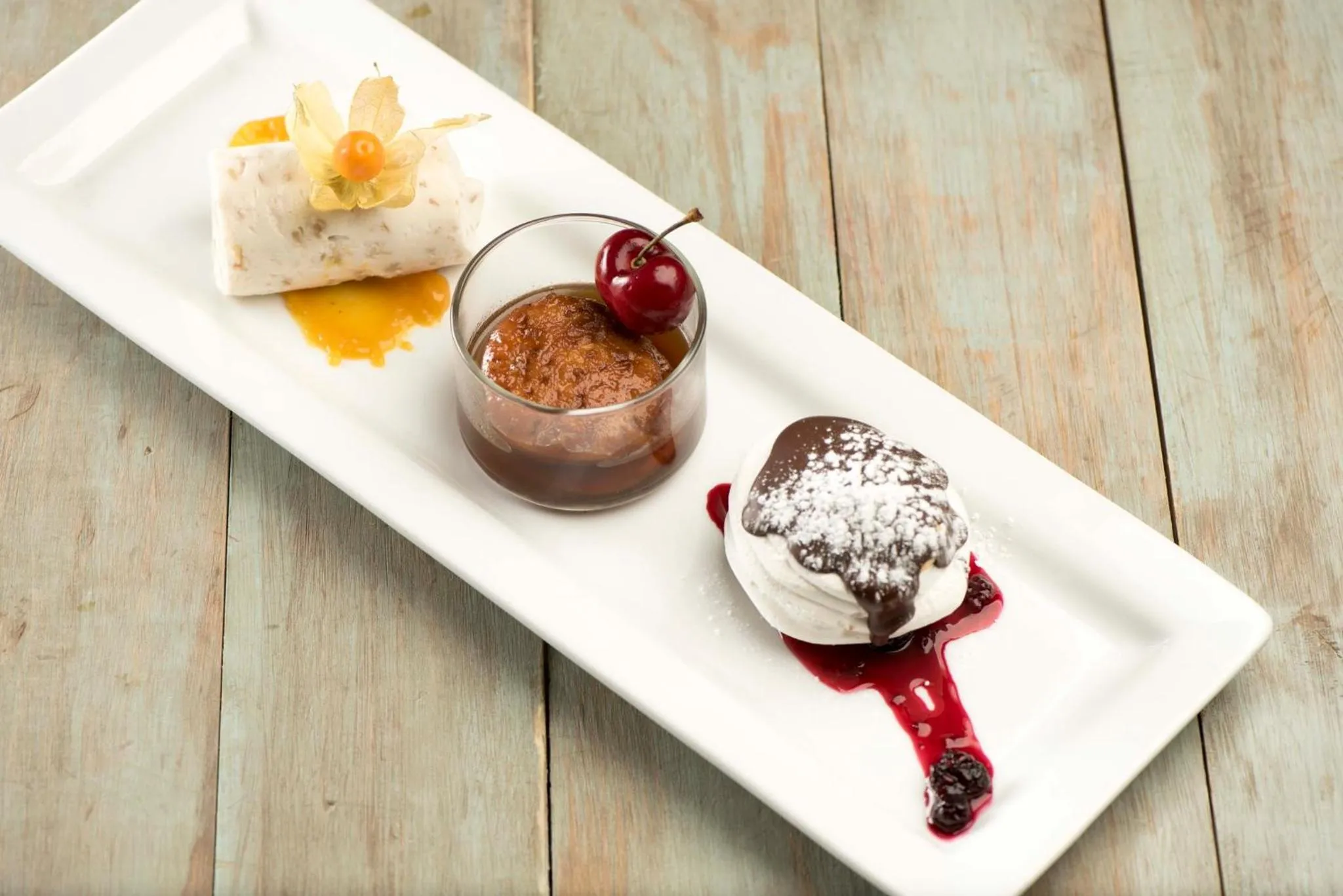 Restaurant/places to eat in Holiday Inn Santiago - Airport Terminal by IHG