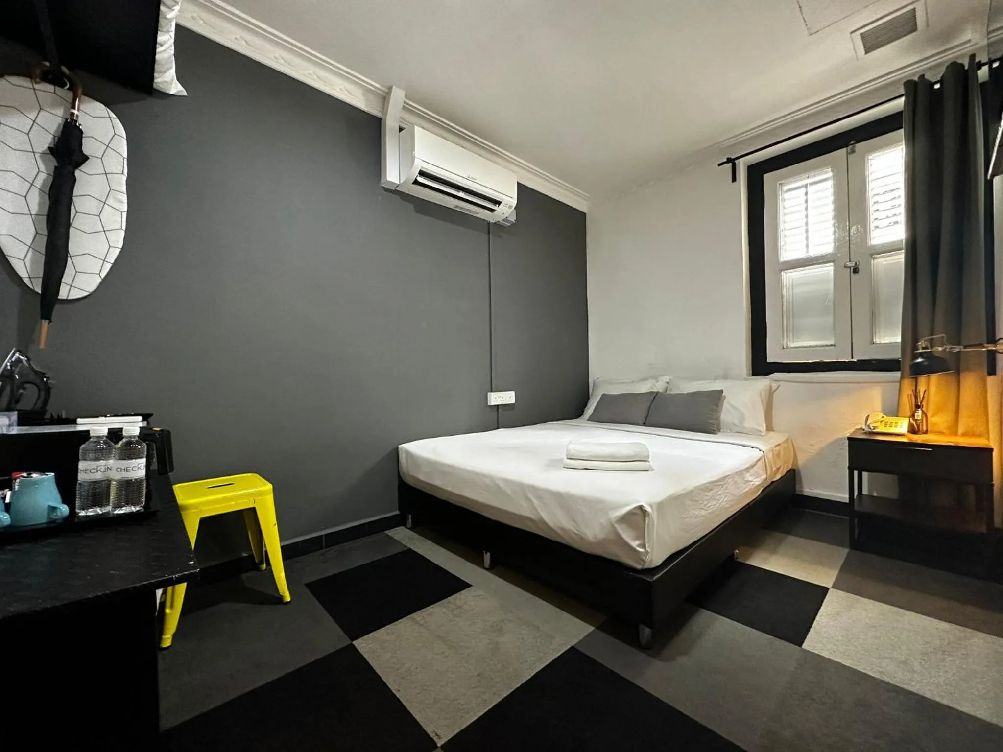 Bed in Check-Inn at Little India