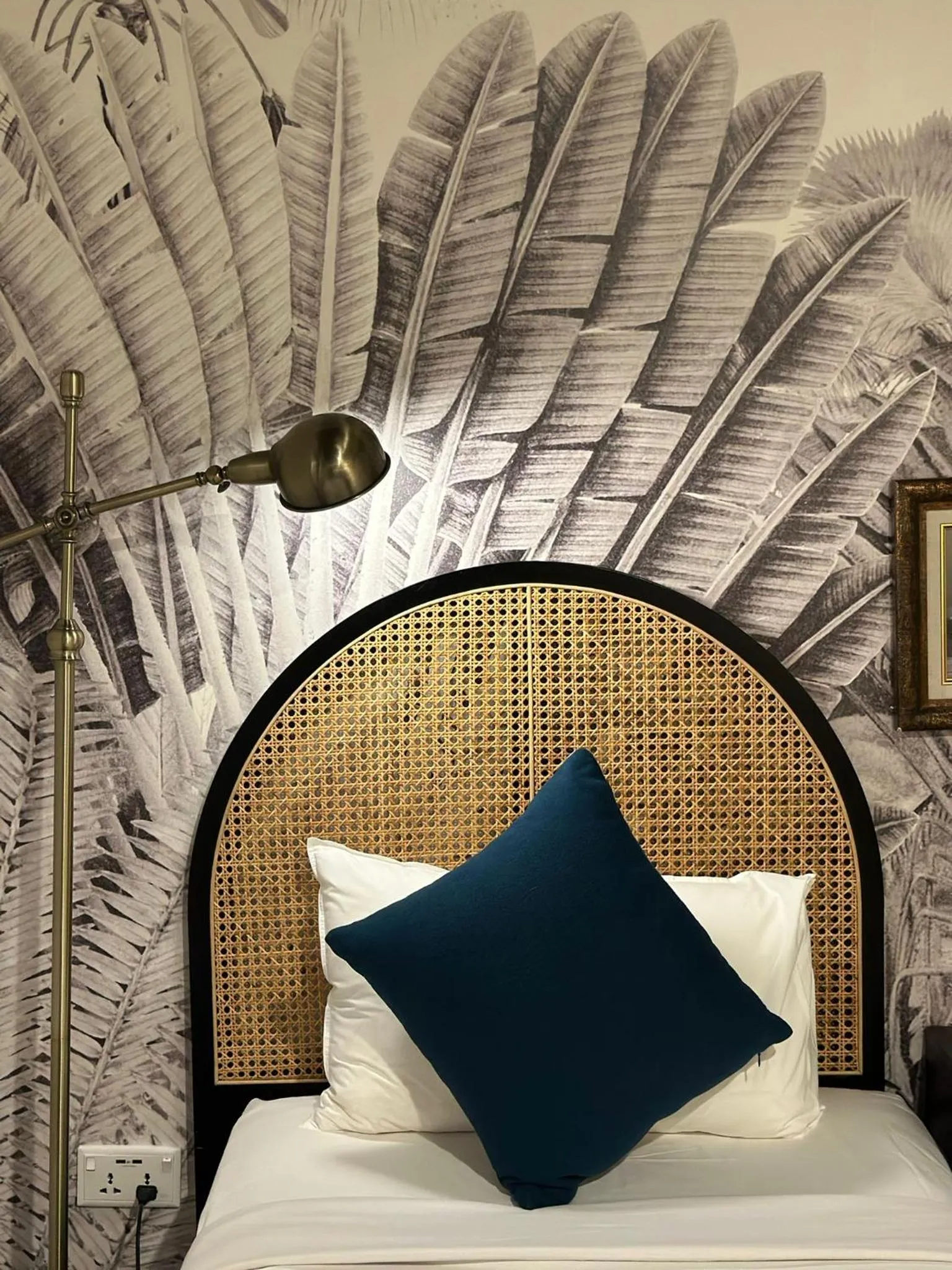 Bed in Check-Inn at Little India