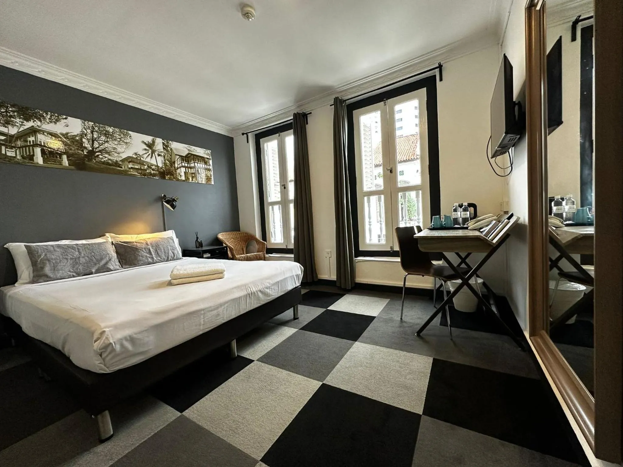 Bed in Check-Inn at Little India