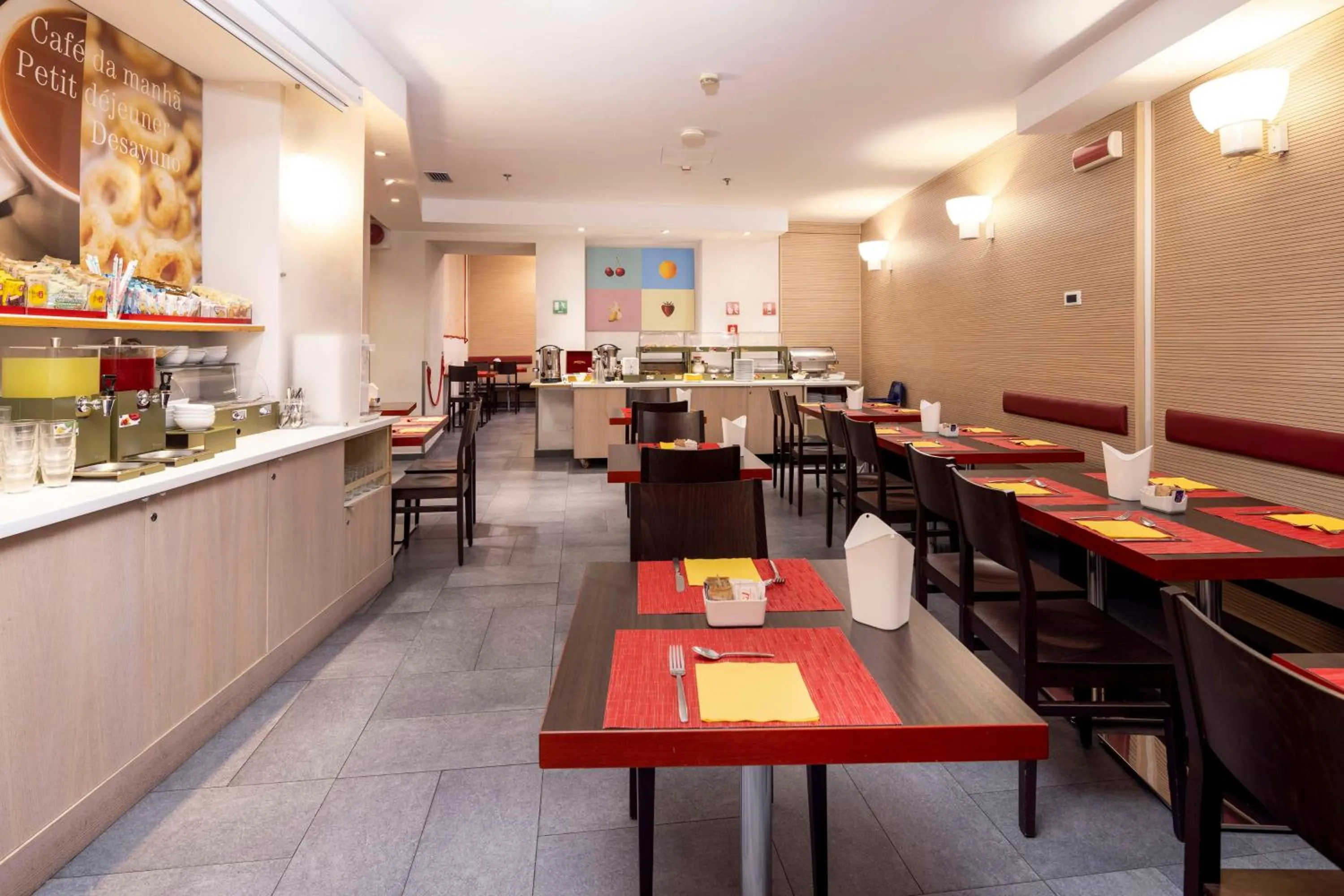 Breakfast in Best Western Porto Antico