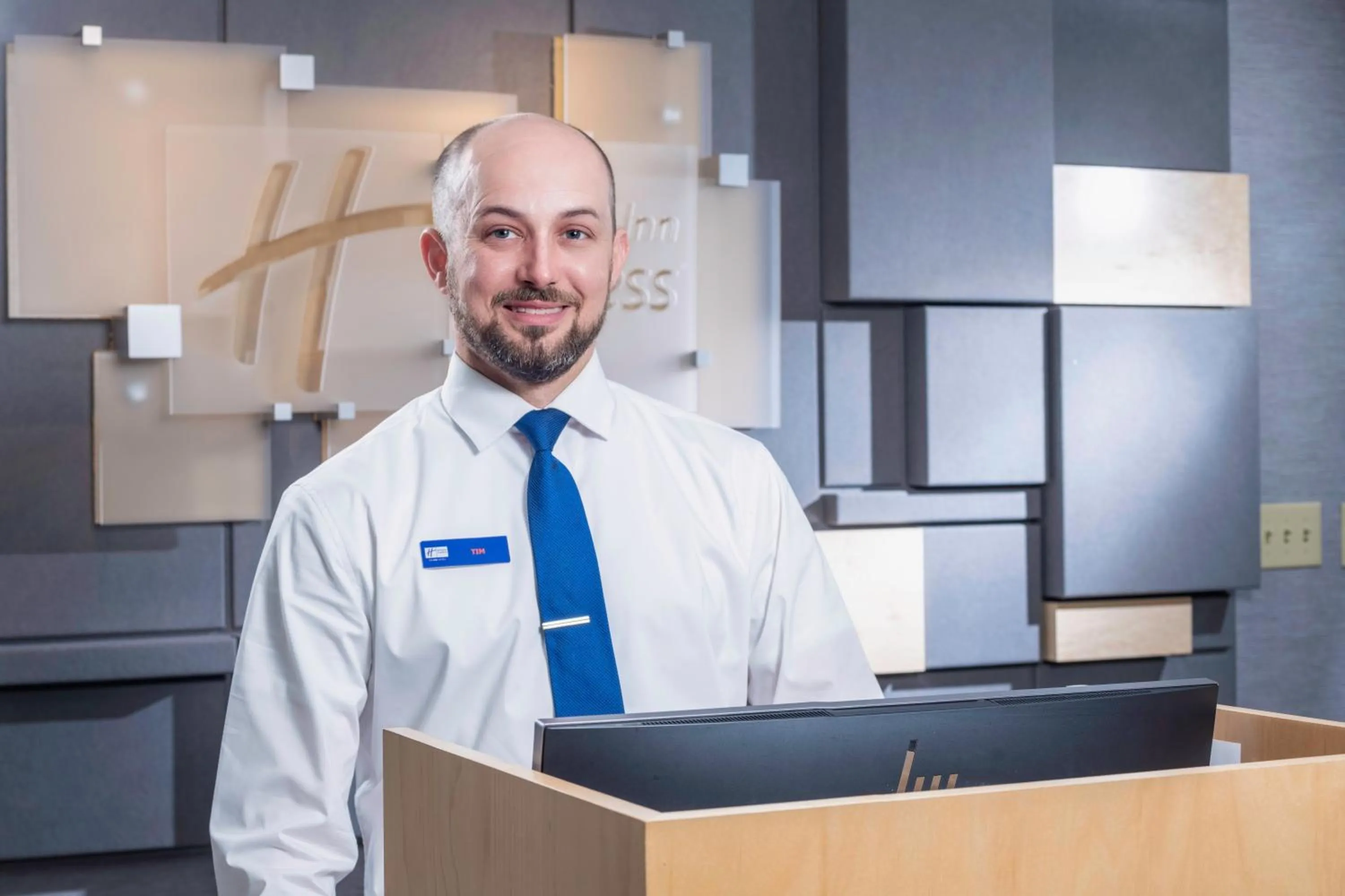 Lobby or reception in Holiday Inn Express Clayton Southeast Raleigh by IHG