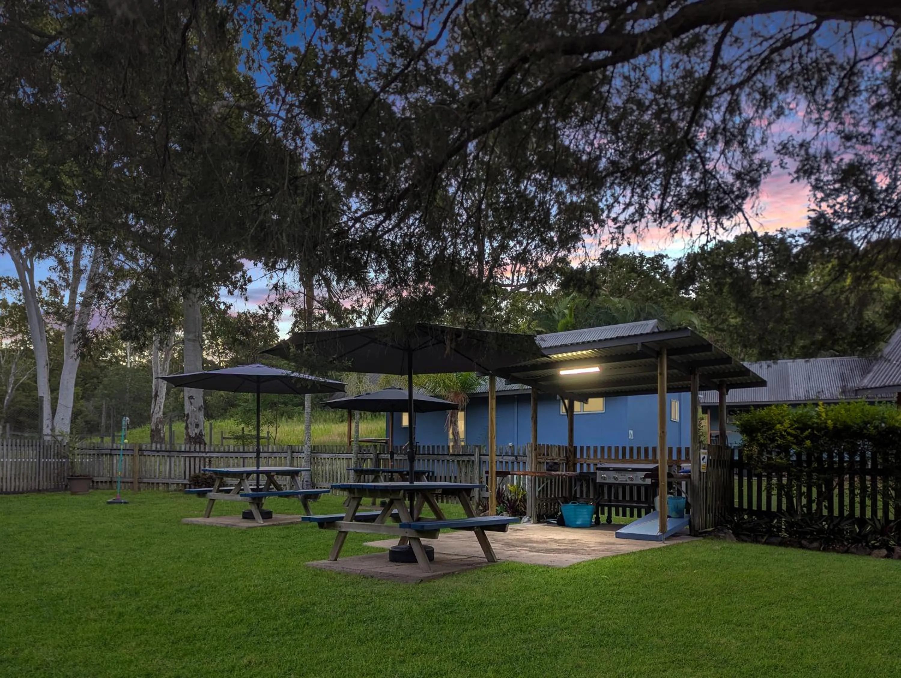 BBQ facilities in Gumnut Glen Cabins