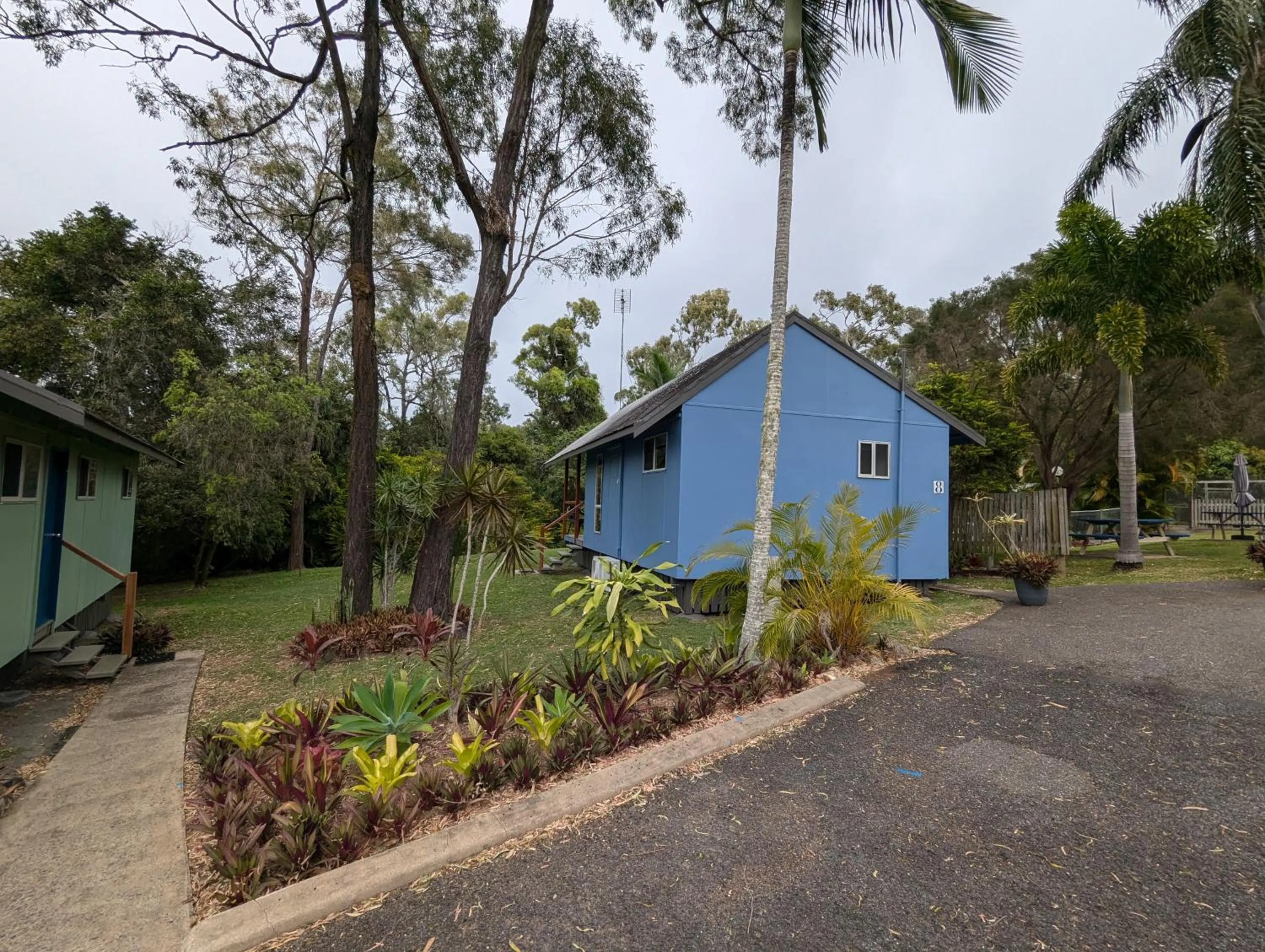 Property building in Gumnut Glen Cabins