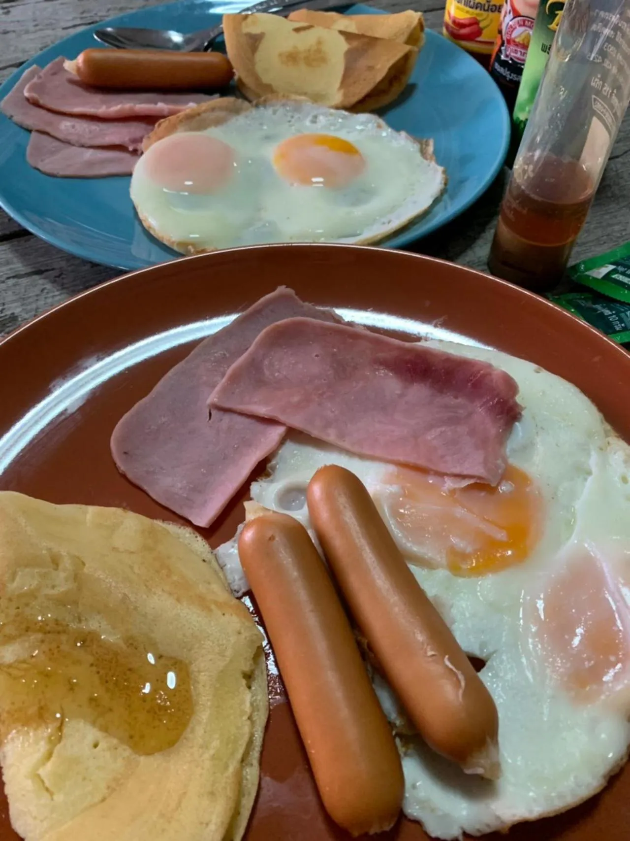 Food and drinks in Chiangmai HomeTeL