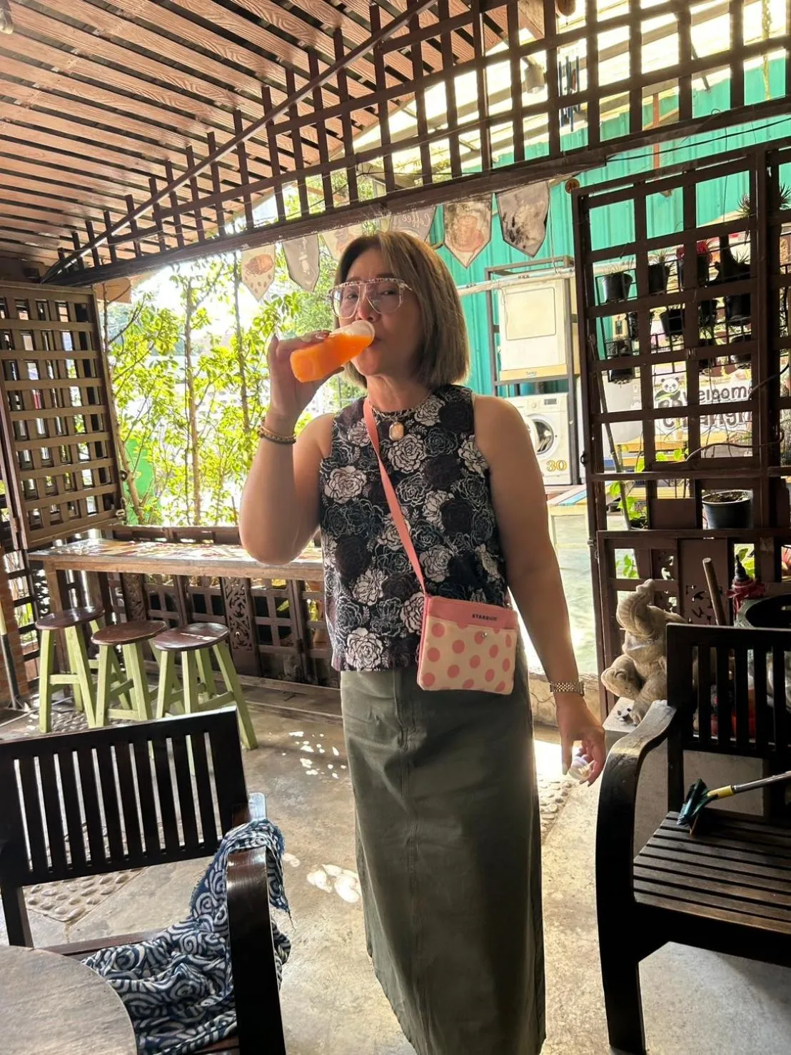 Restaurant/places to eat in Chiangmai HomeTeL