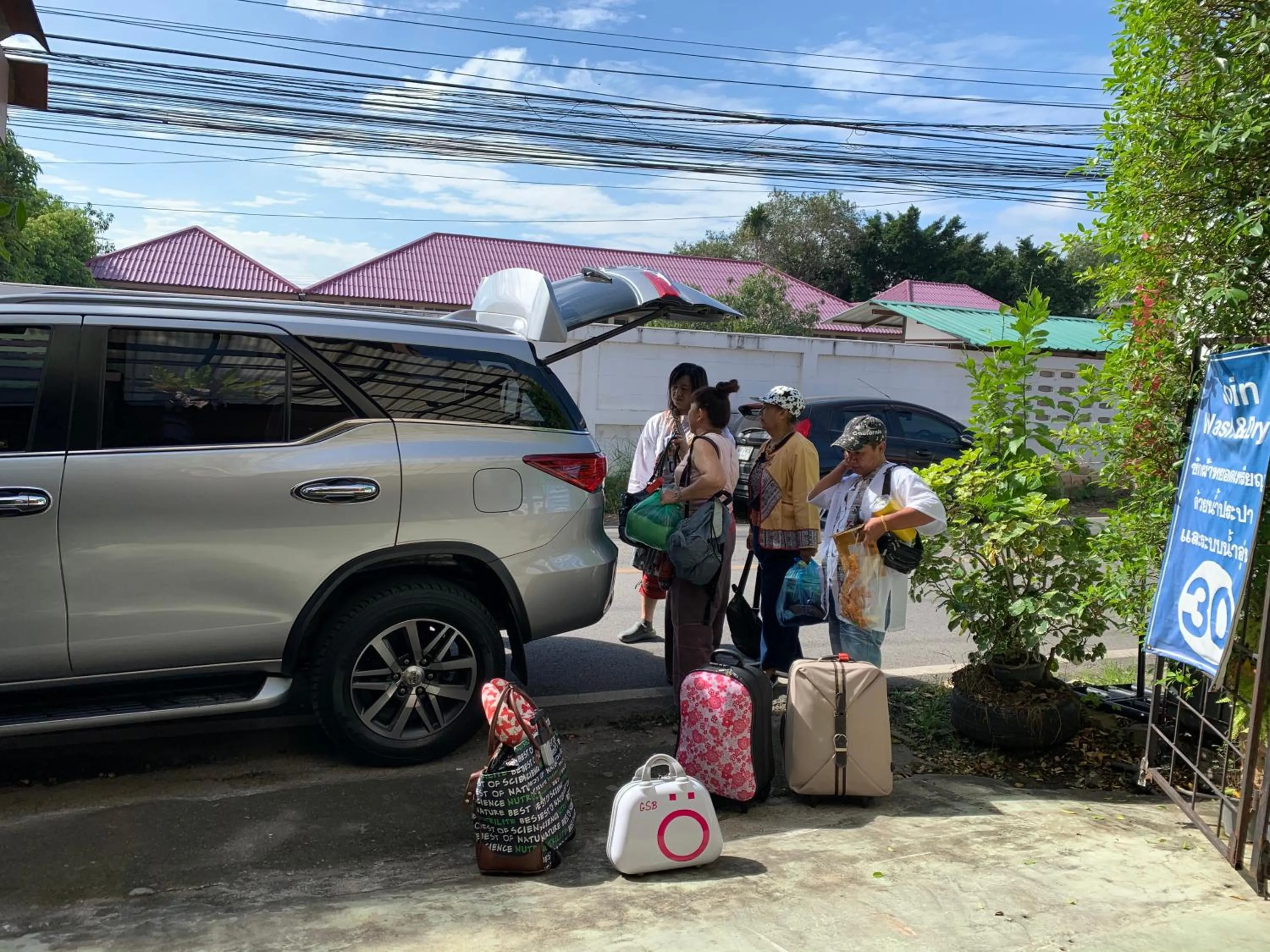 Day in Chiangmai HomeTeL