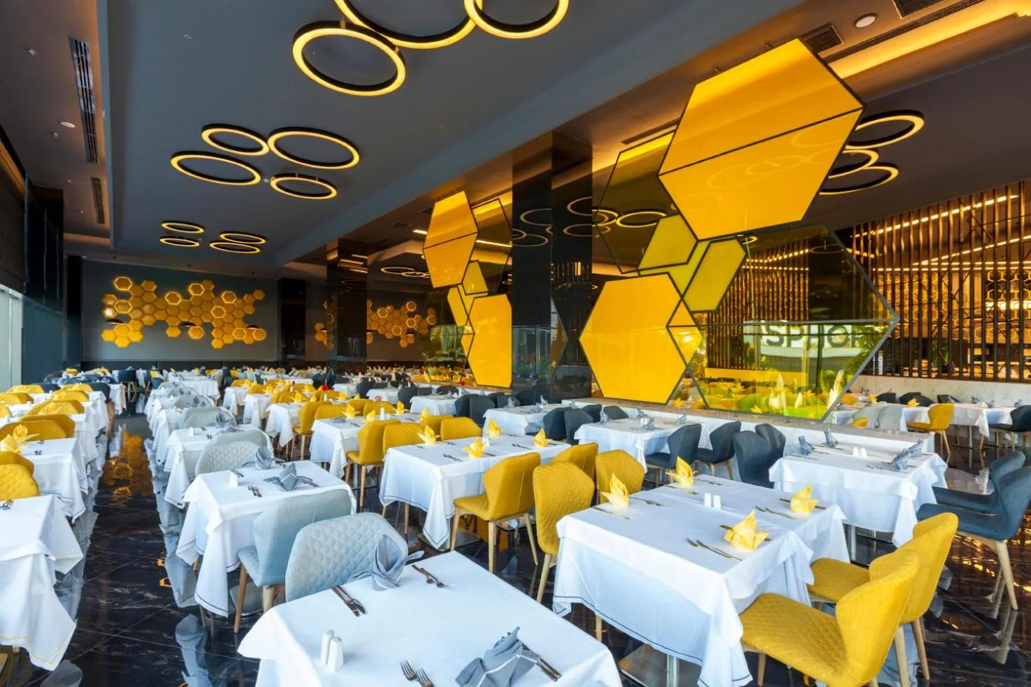 Restaurant/places to eat in Bosphorus Sorgun Hotel Ultra All Inclusive