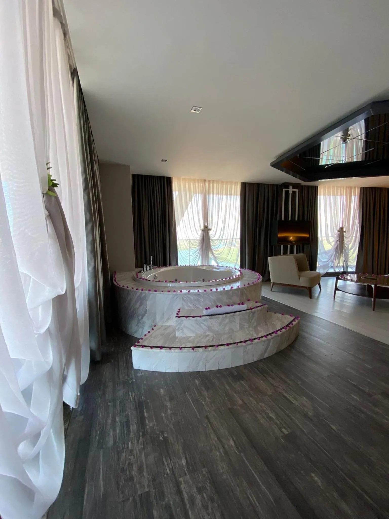 Photo of the whole room, Bed in Bosphorus Sorgun Hotel Ultra All Inclusive