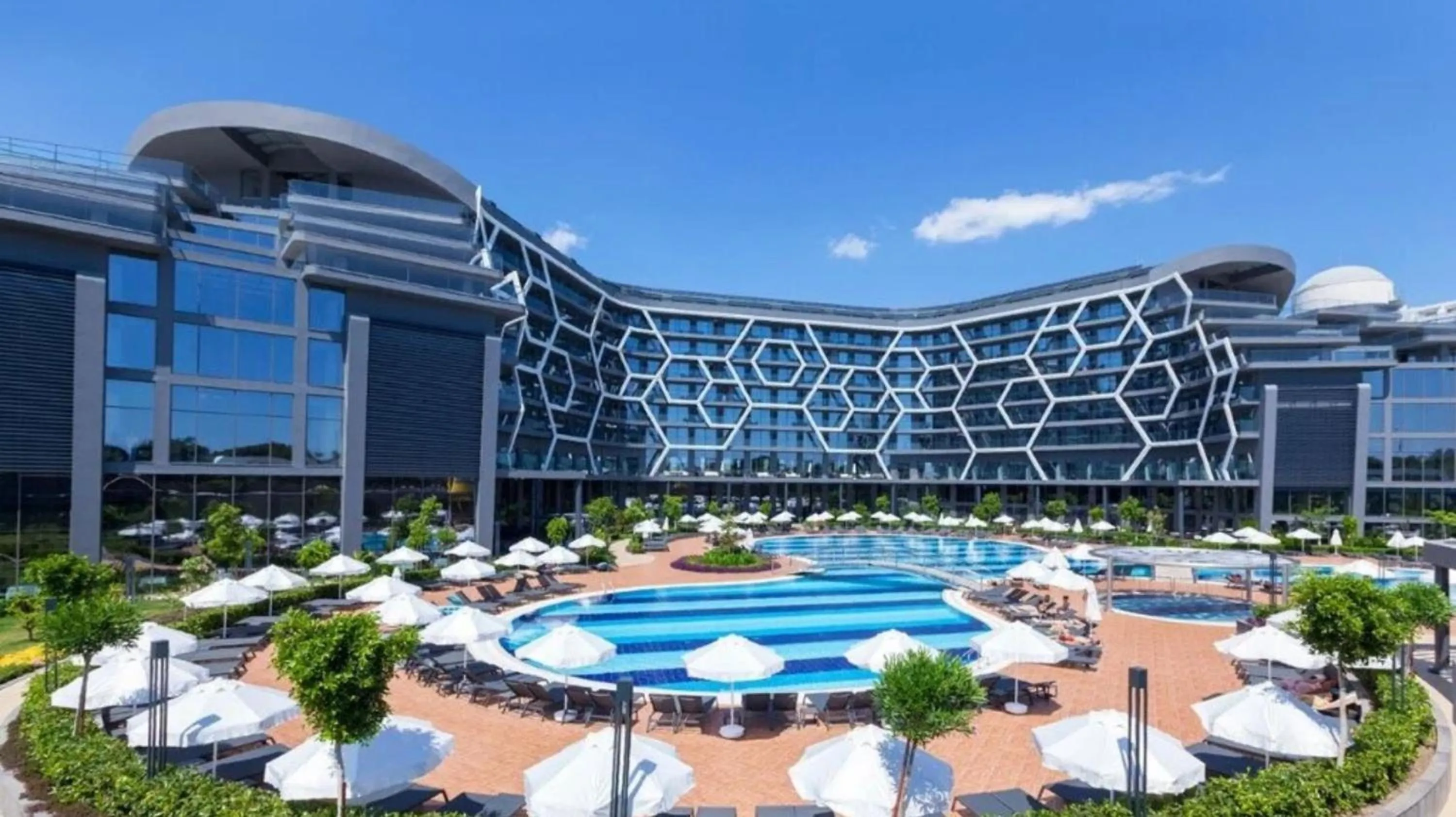 Property building in Bosphorus Sorgun Hotel - Ultra All Inclusive