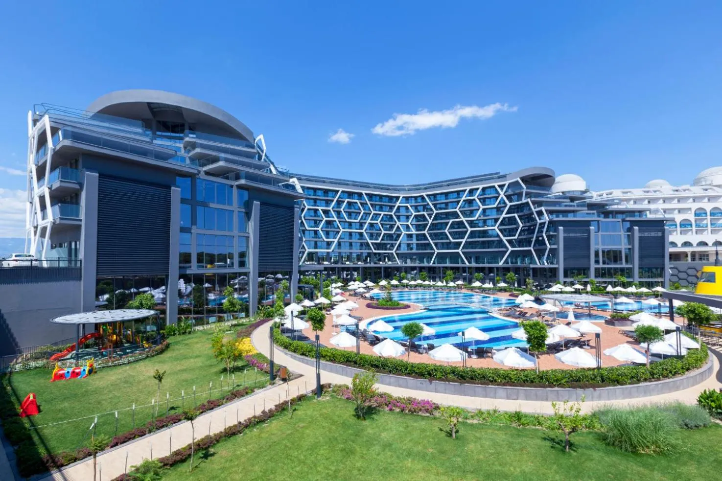 Property building in Bosphorus Sorgun Hotel Ultra All Inclusive