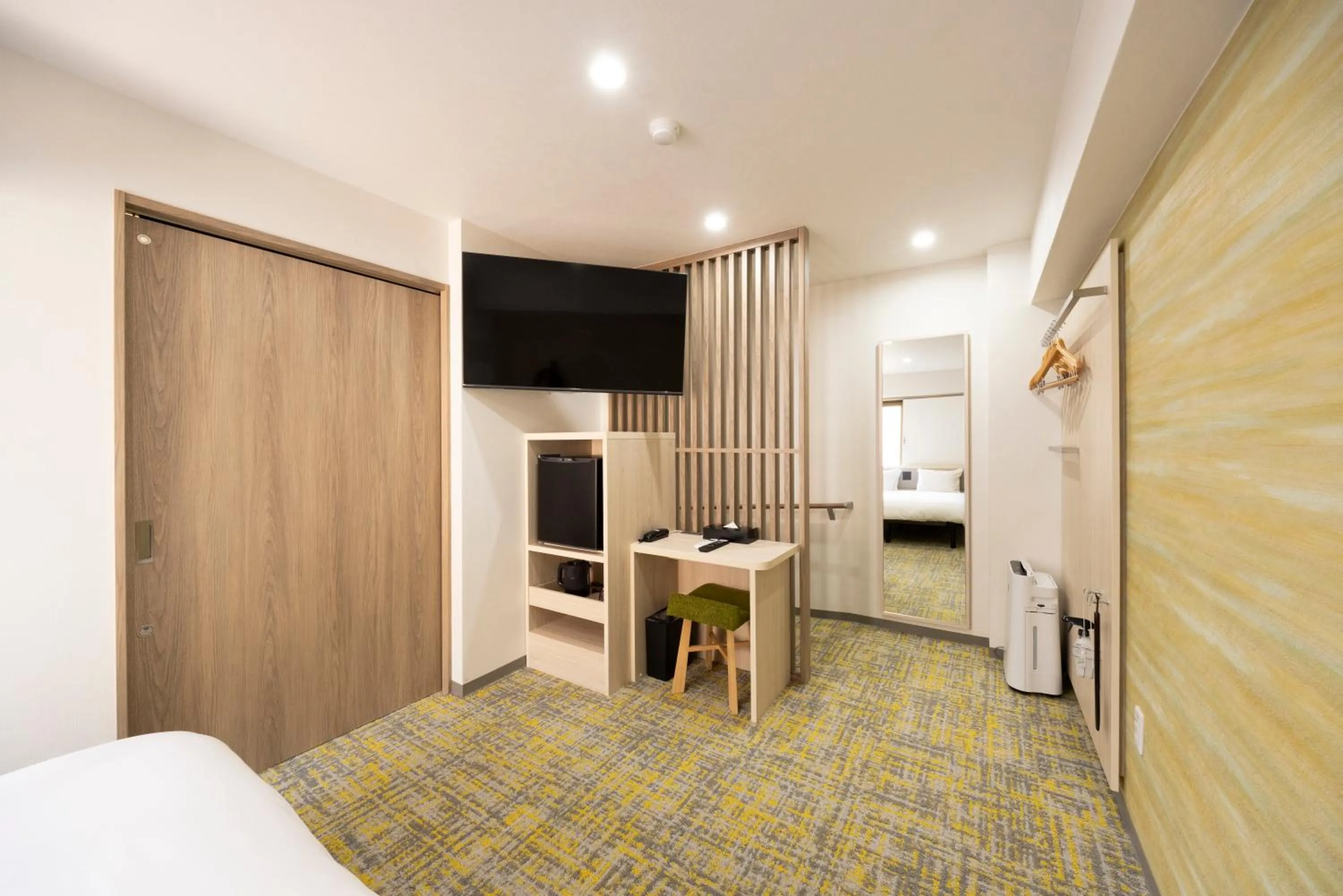 Photo of the whole room, Bed in Hotel Cerezo