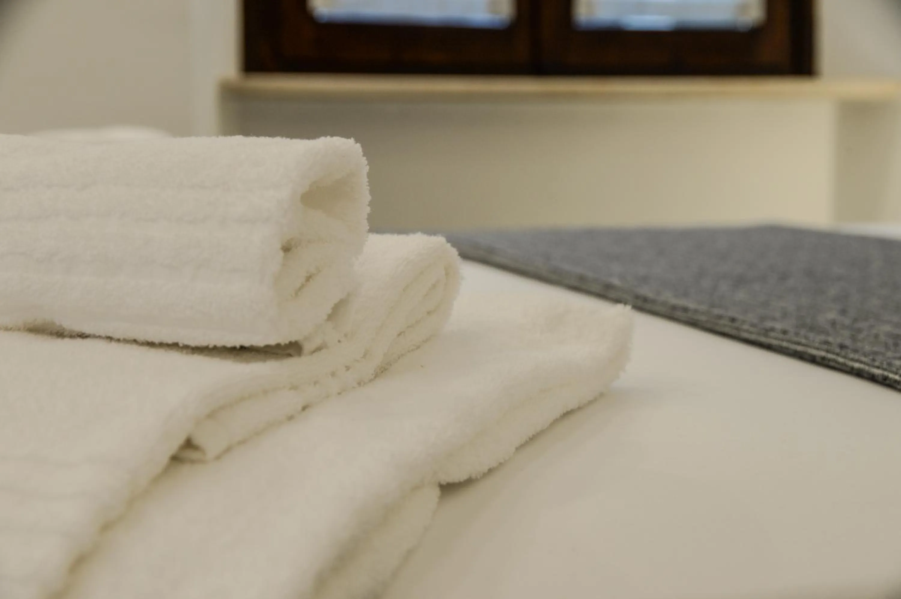 Decorative detail, Bed in Piano Tre