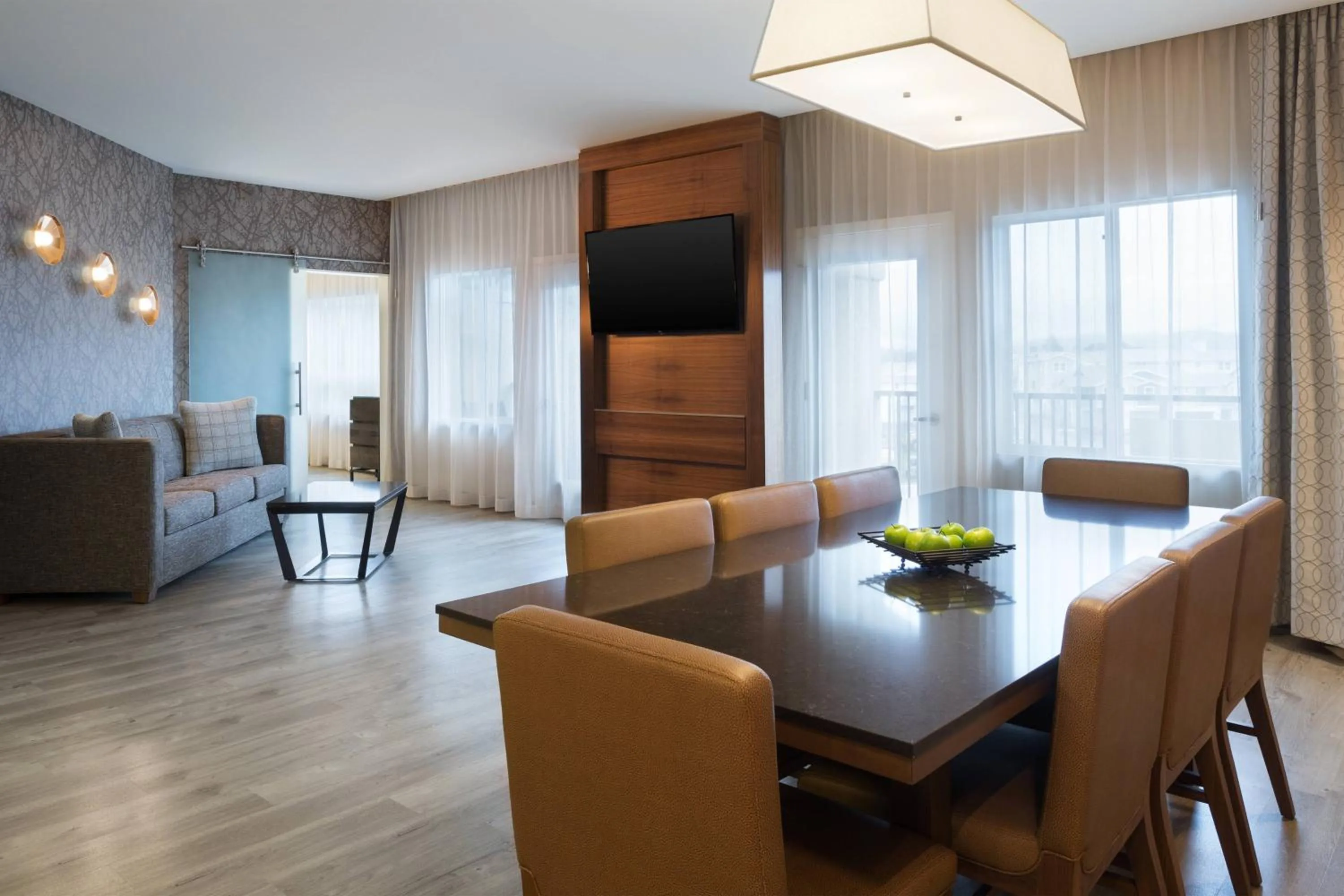 Living room in Santa Ynez Valley Marriott