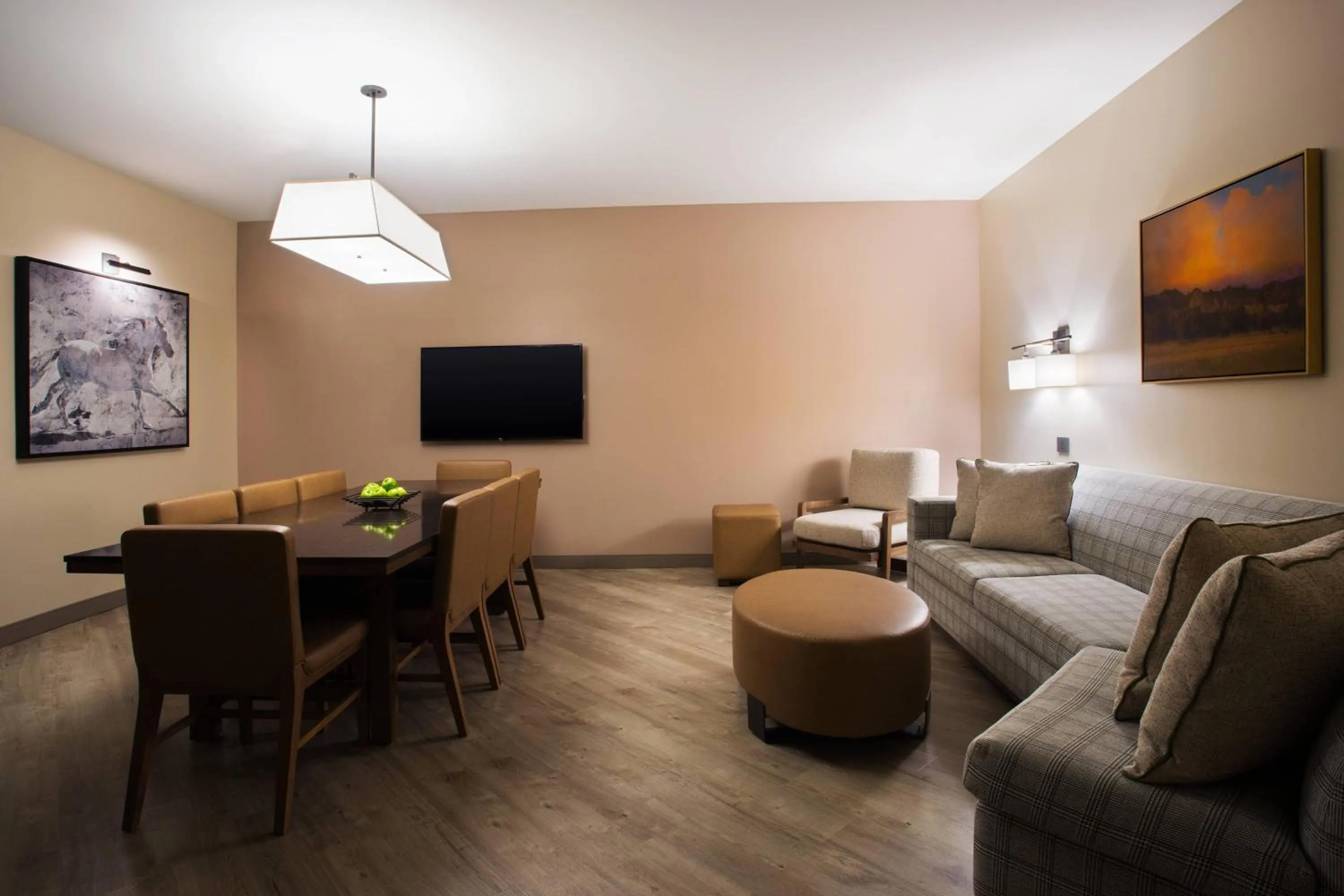 Living room in Santa Ynez Valley Marriott